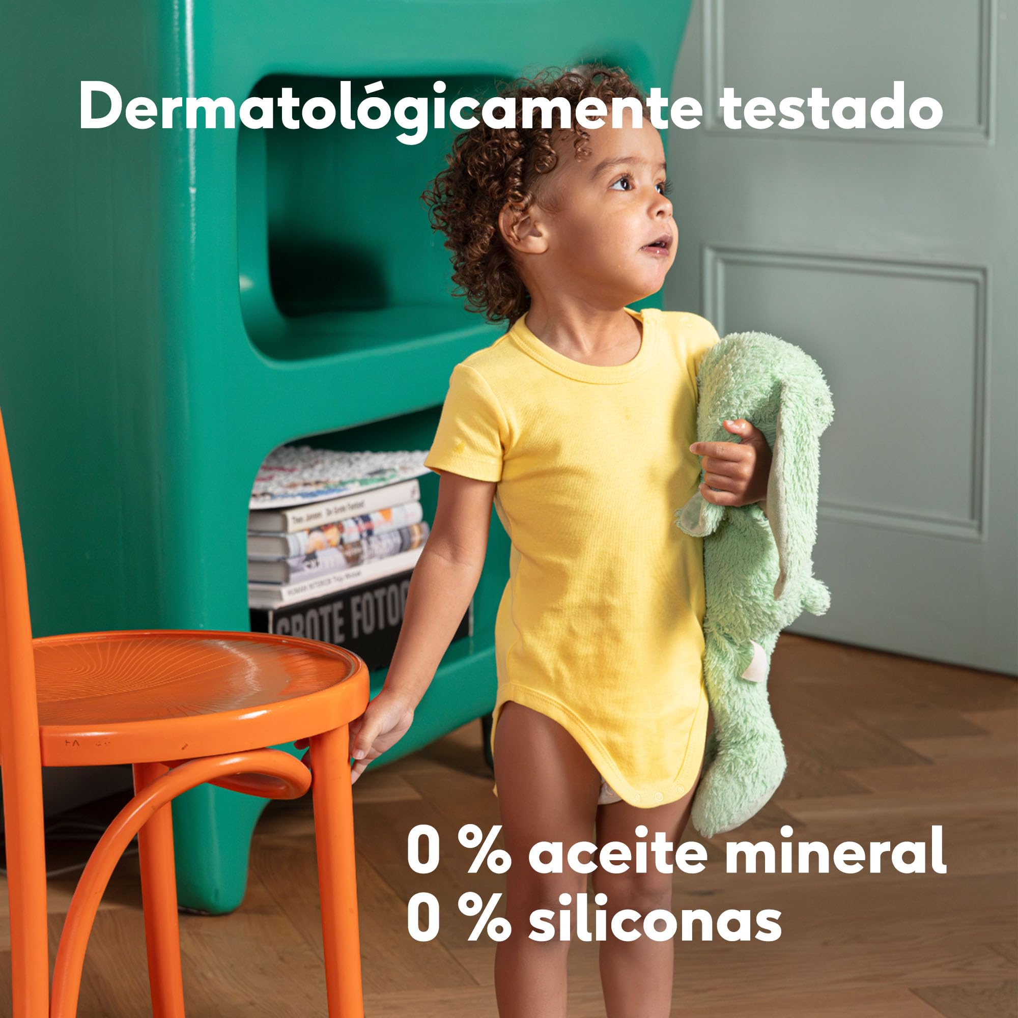 Naïf - Spray de Peinado Fácil - Para Bebés y Niños - Ingredientes Naturales - Hidratante - Sin Silicona - Antifrizz - Sin Aclarado - Acondicionador Sin Enjuague - 150 ml