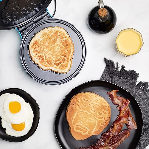 Miniatura 2 de Uncanny Brands Bob Ross Waffle Maker  Bobs Iconic Face on Your Waffles  Waffle Iron