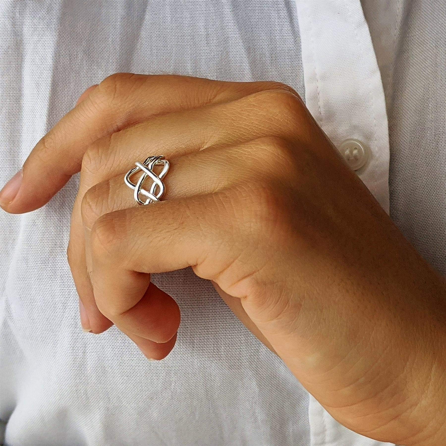 Silverly Anillos de Plata Maciza con Nudo Celta para Mujer (925) | Anillos de Hombre en Plata de Ley | Regalo de Joyería | Cuatro Bandas Únicas | Anillo de Bodas Turco de Promesa