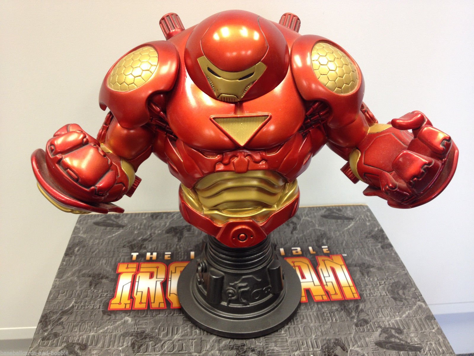 Amazon.co.jp: Iron Man 'Hulkbuster' Armor Mini-Bust Bowen