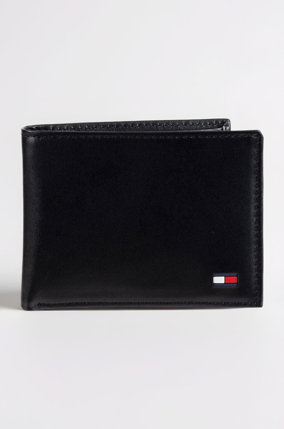 Tommy Hilfiger Leather Men Card Wallet(multicolour)