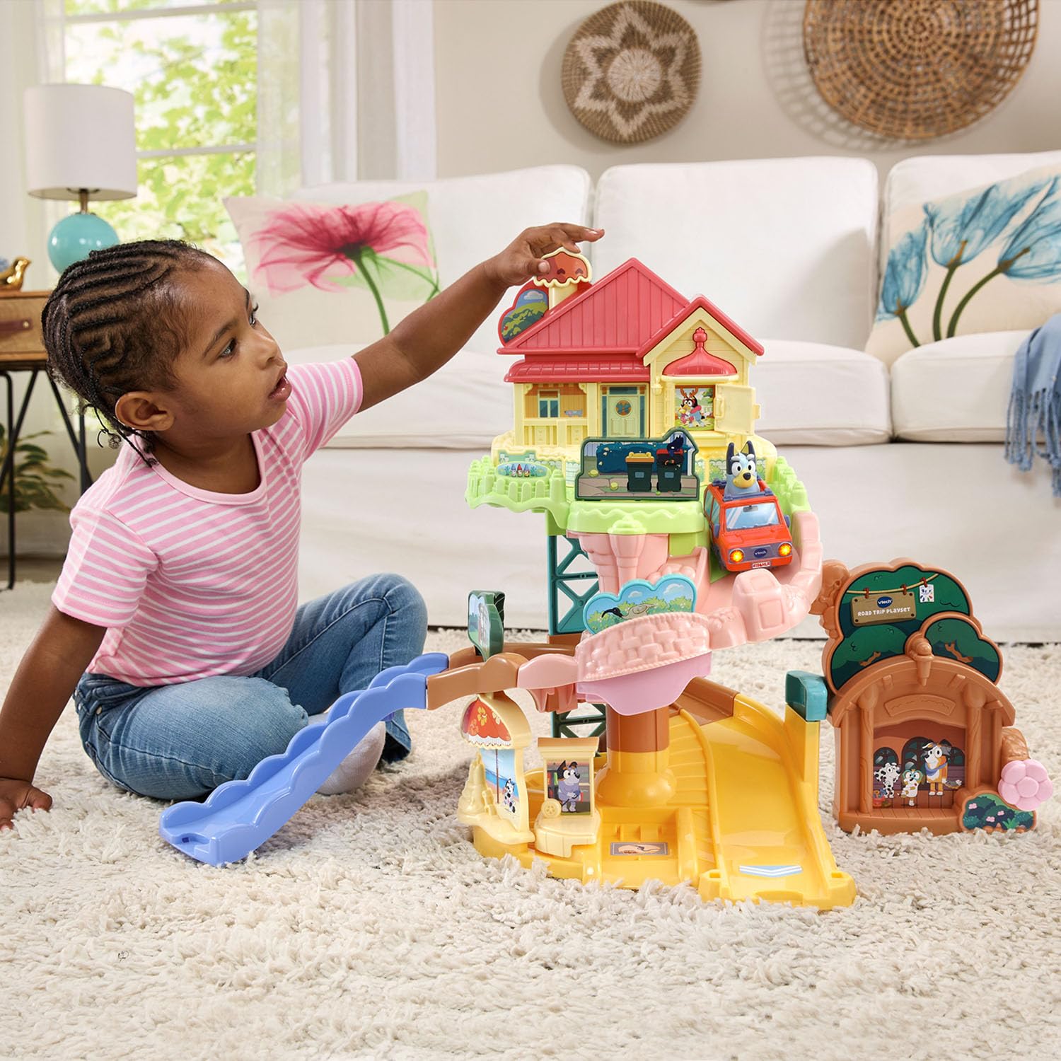 VTech Bluey Road Trip Vehicle Playset