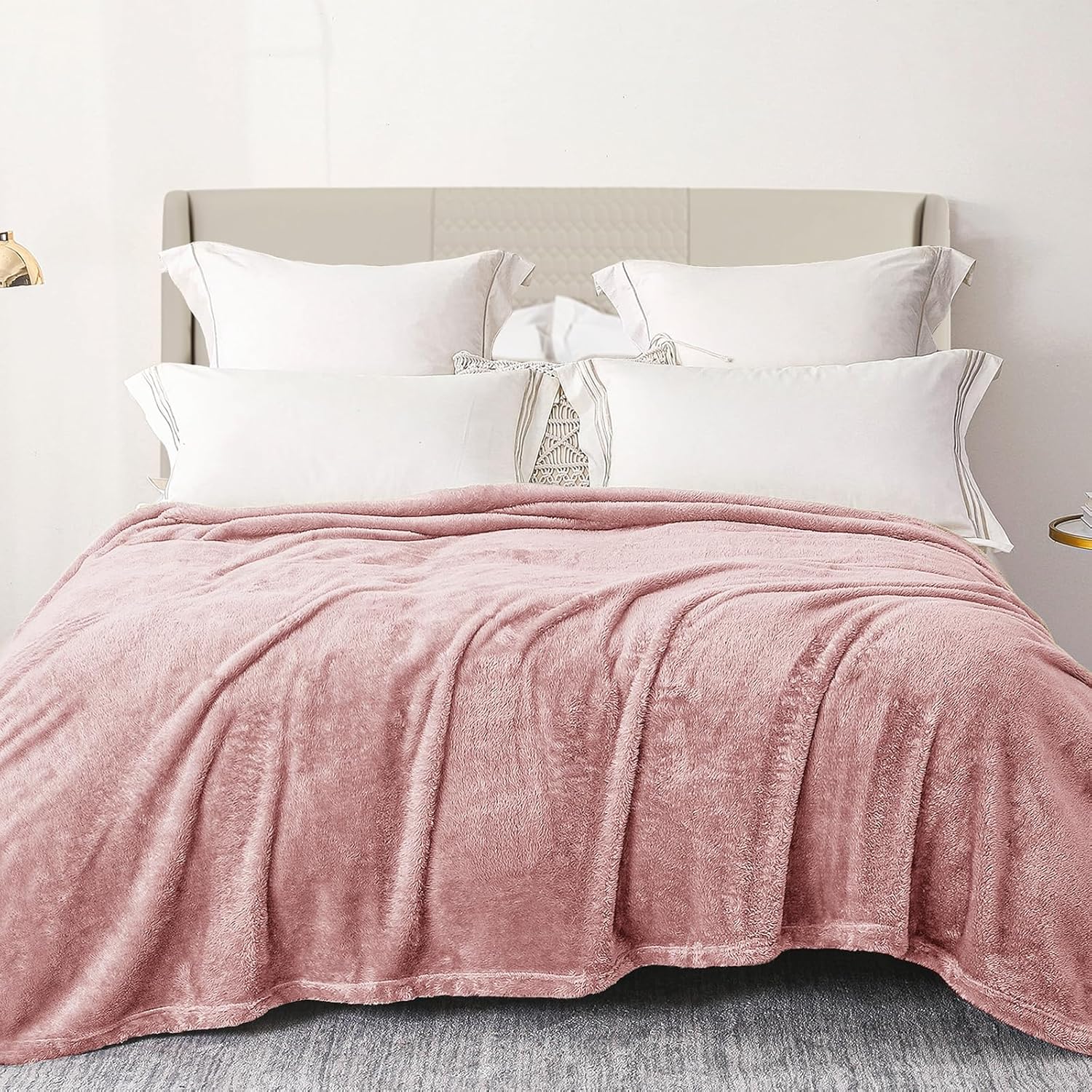 Exclusivo Mezcla Plush Fuzzy Fleece Bed Blanket Queen Size, Super Soft, Fluffy and Warm Blankets for Couch, Bed, All Season (Dusty Pink, 90x90 inches)