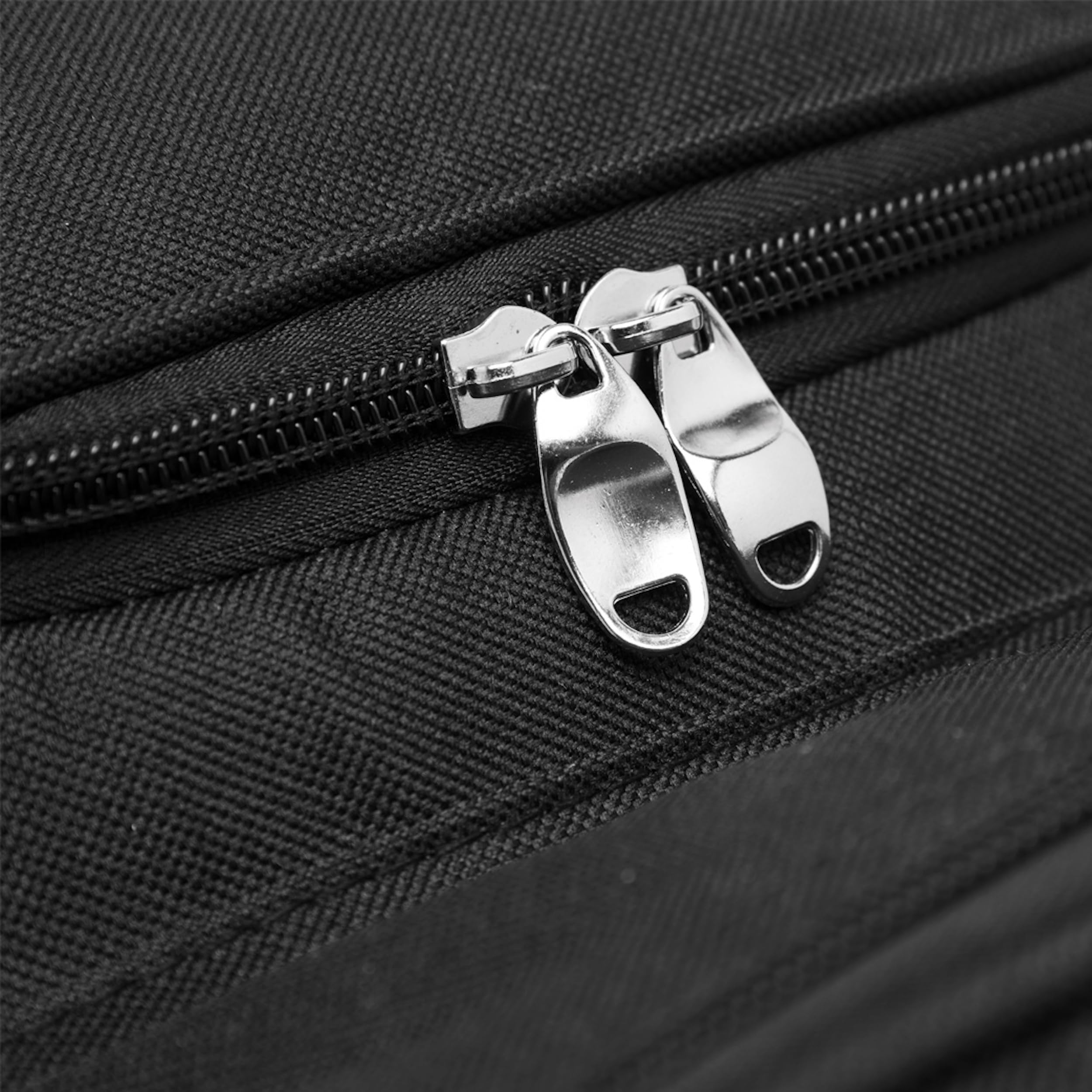 Picknick-Rucksack 2 Personen blau schwarz isoliertes Reißverschluß-Kühlfach Vorfach inkl. Besteck Kunststoff-Weingläser & Teller Stoffservietten 2 Netzeinsteckfächer gepolsterte Gurte (Schwarz)