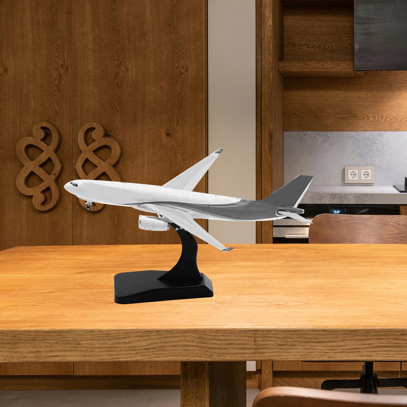 En Modèle Réduit: Présentoir lumineux pour les expositions de maquettes