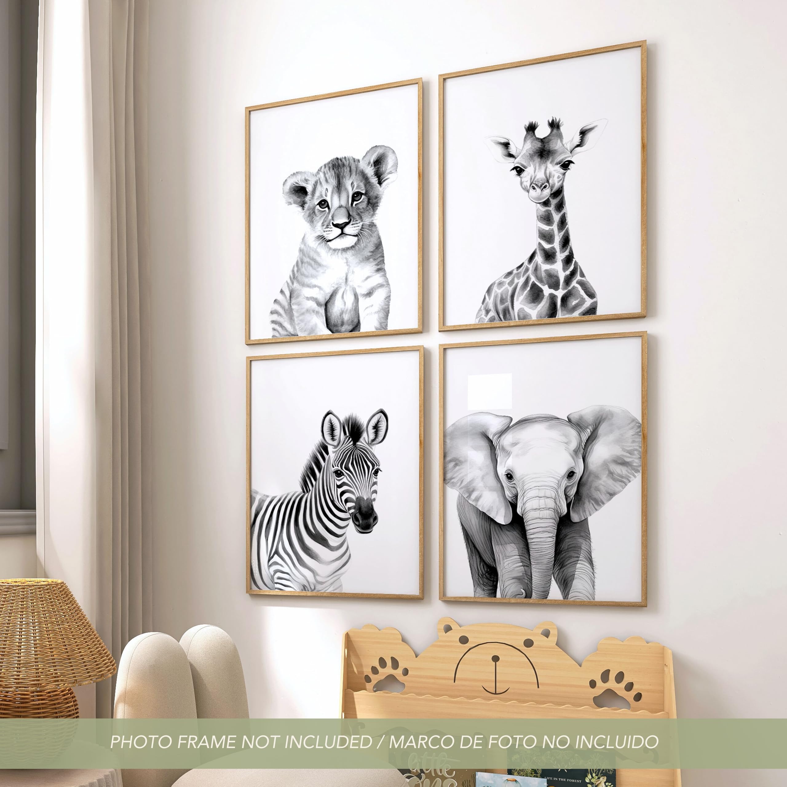 ayurvana Set de 4 Láminas Safari en Blanco y Negro – Cuadros Infantiles de Alto Contraste para Estimulación Visual de Recién Nacidos – Decoración Habitación Bebé Estilo Nórdico y Montessori – A4