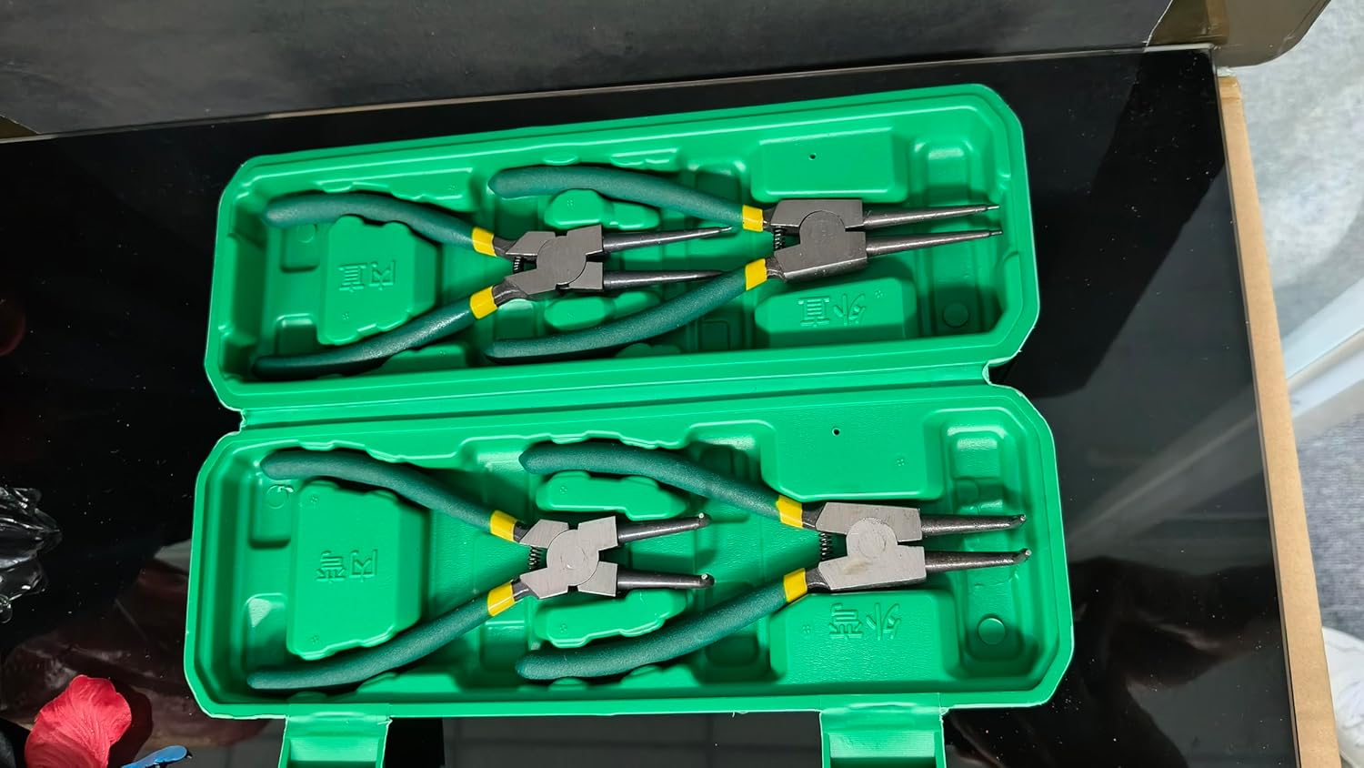 4-piece Snap Ring Plier Set, 7 in (17.8 cm) Round Nose C-Clamp, for Snap Ring Removal, with green Storage Case