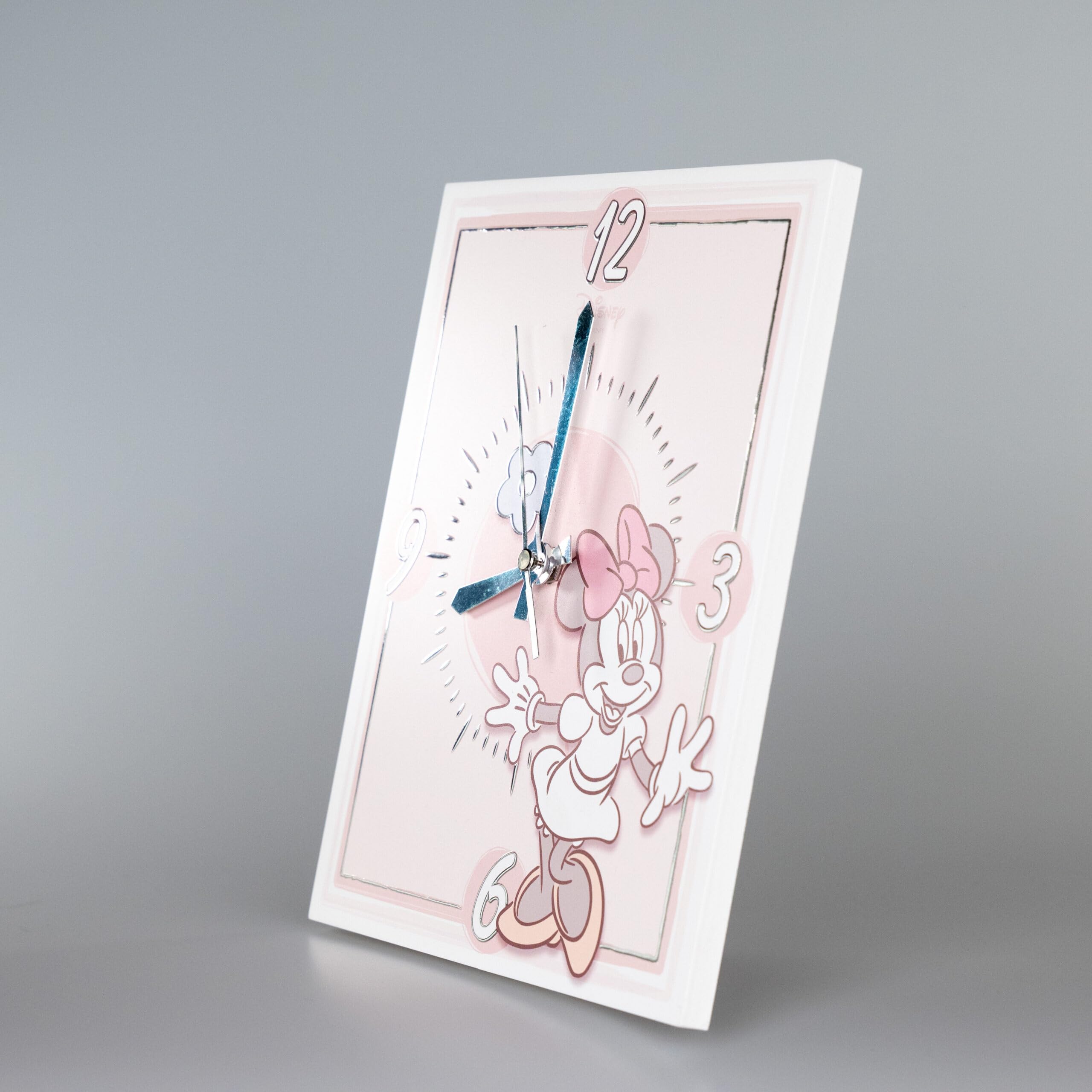 VALENTI & CO. - Disney Minnie - Tischuhr oder Hängeuhr aus Holz mit Details in Silber - Geschenkidee Geburt Mädchen oder Taufgeschenk - Wanduhr für Mädchenzimmer