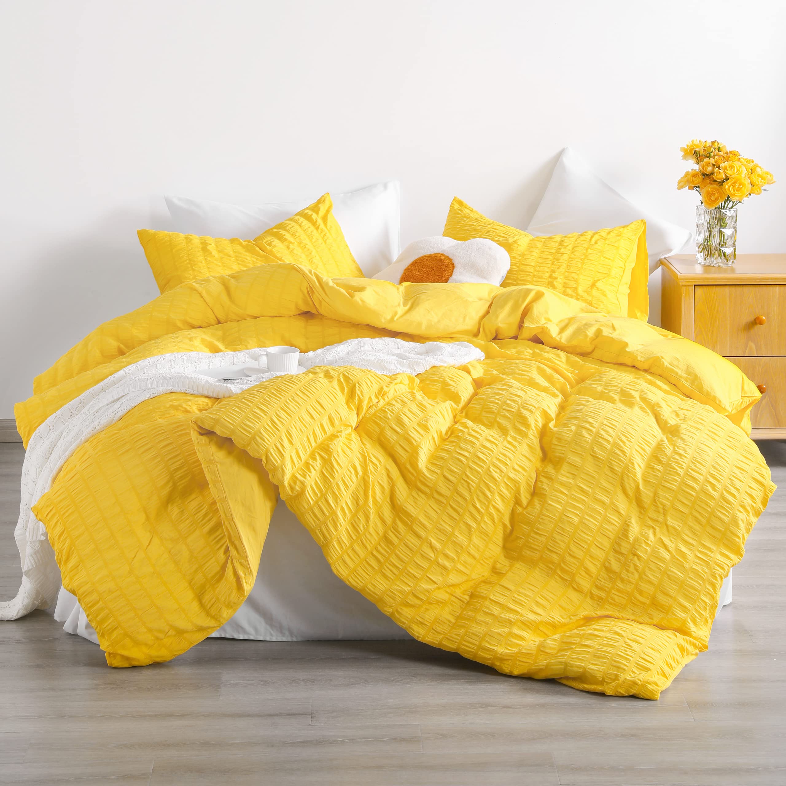 NTBAY 3 Pieces King Duvet Cover Set, Seersucker Textured Stripe Washed Microfiber Comforter Cover with Zipper Closure, 104x90 Inches, Yellow