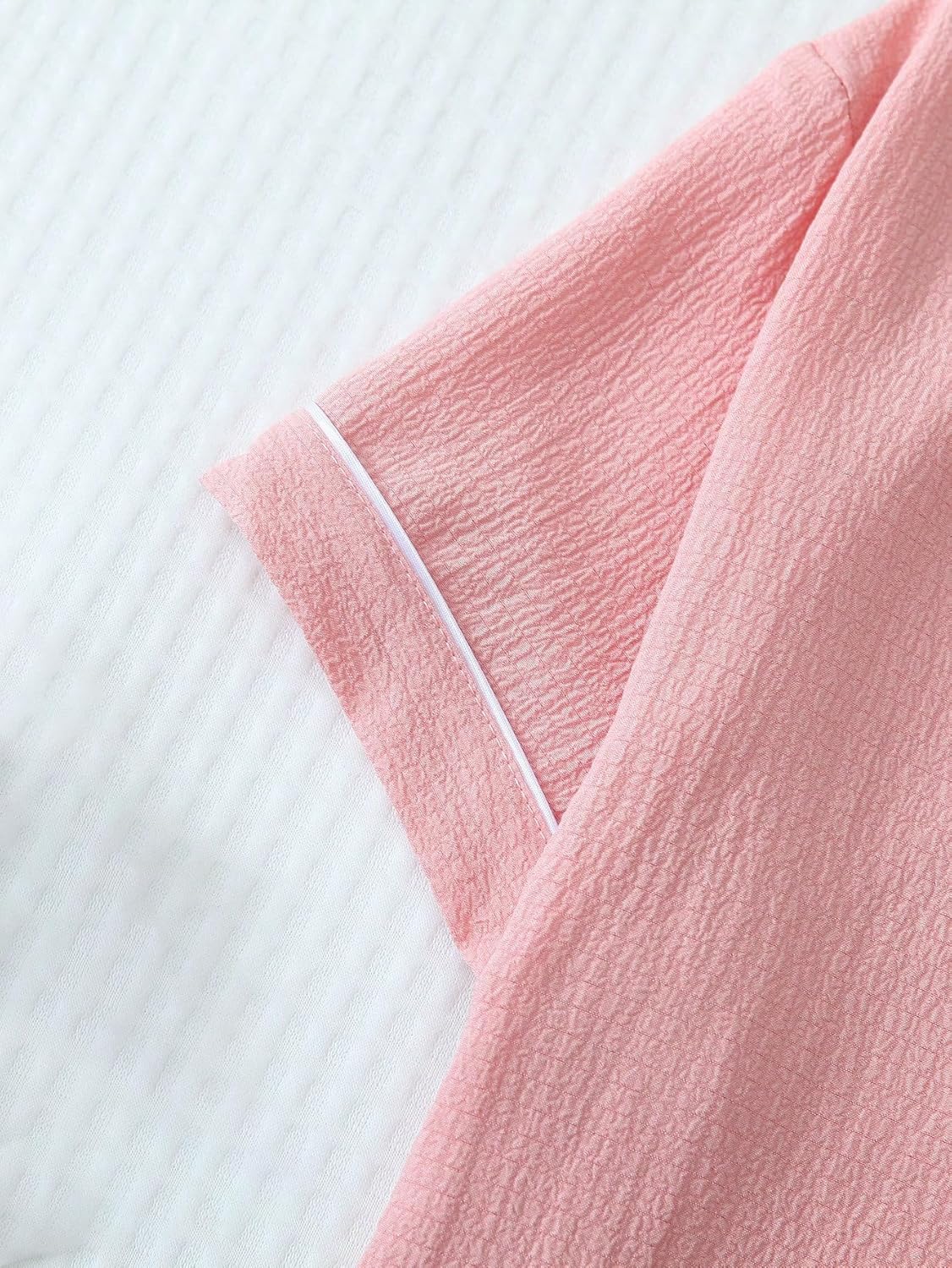 Verdusa Women's 2 Piece Heart Pajama Set Cute Pjs Button Down Shirts with Lounge Shorts Pj Sets Heart Pink Large - Image 6