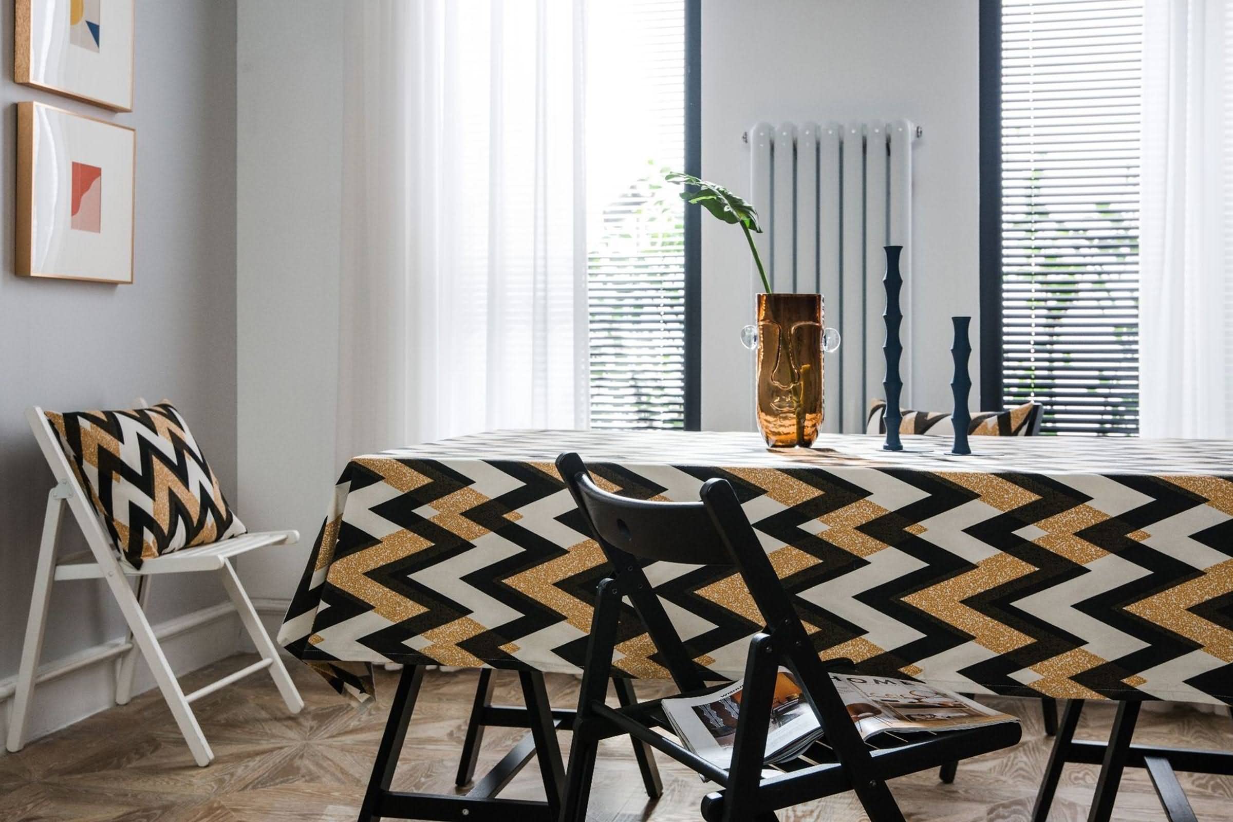 Obrus orientalny obrus dom geometryczny tekstylny nadruk obrus dekoracyjny obrus na stół wewnątrz bawełna len złoty czarny dekoracja stołu 140 x 200 cm