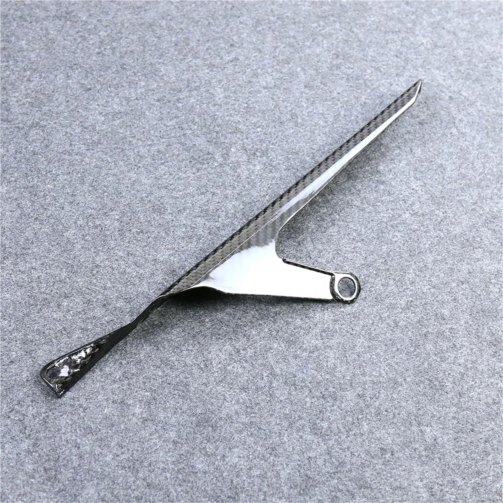 Chain guard 2 MT10 évitez les éclats de route avec ce carénage arrière