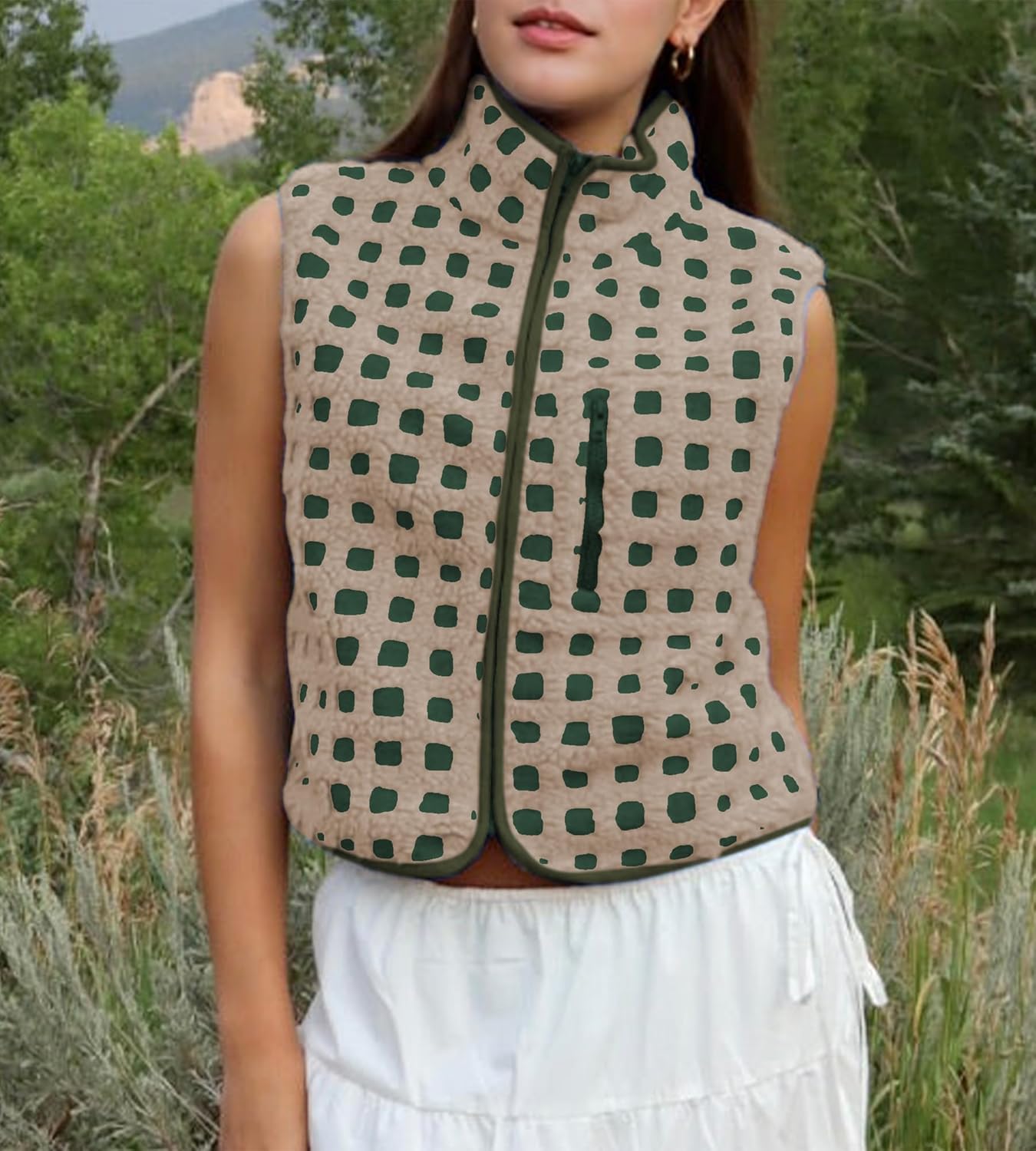 Colorful world Womens Checkered Sherpa Vest Fleece Jacket Lightweight Zip Up Sleeveless Crochet Plaid Gilet with Pocket (Green,M) - Image 3