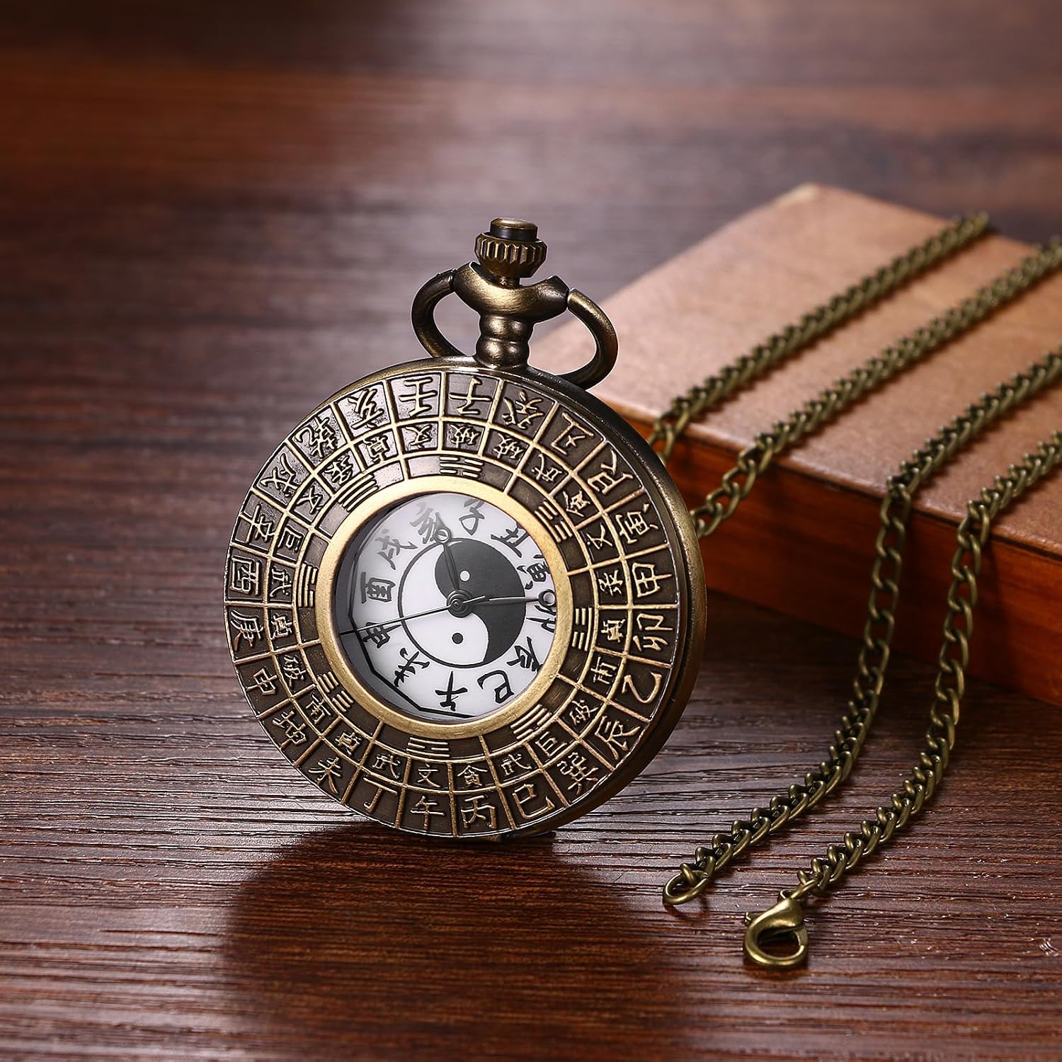 Avaner Yin Yang Pocket Watches: Tai Chi Analog Quartz Vintage Retro Antique Pocket Watch for Men and Women