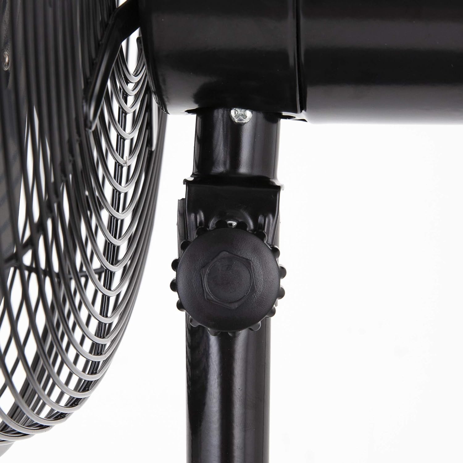 Close-up of the height adjustment knob on the fan's pole.