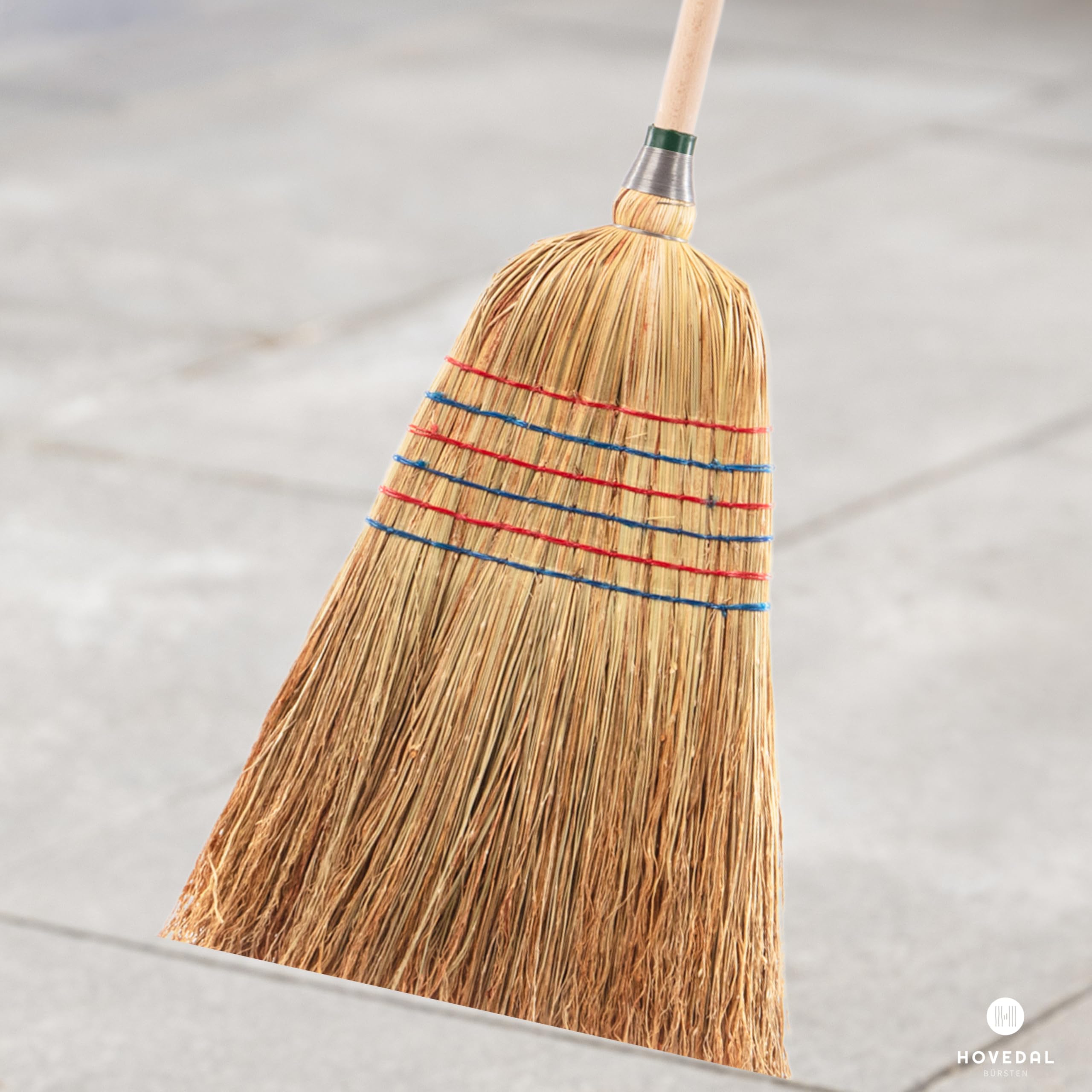 Strohbesen, Reisstrohbesen mit Stiel, robuster 6 Naht Stroh Besen mit vollen Strohborsten, Strohbesen mit Stiel draußen, Profi Reisstroh Besen, ideal für Garten, Strassen, Draussen, Stall, Hof, Garage