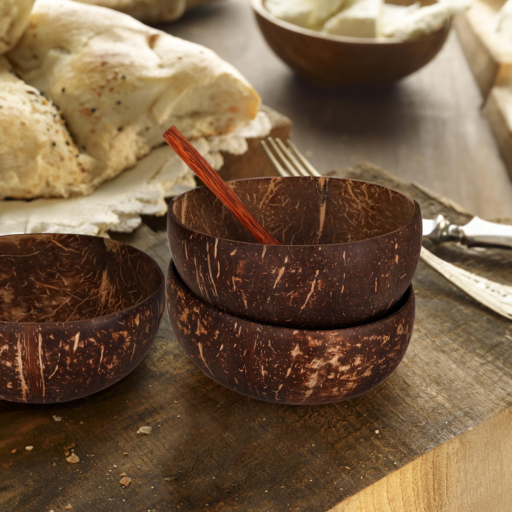 Lot de 8 bols en noix de coco en bois naturel, 350 ml avec 8 cuillères en bois, bol en noix de coco poli pour salade végétalienne, milkshake, fruits, dessert