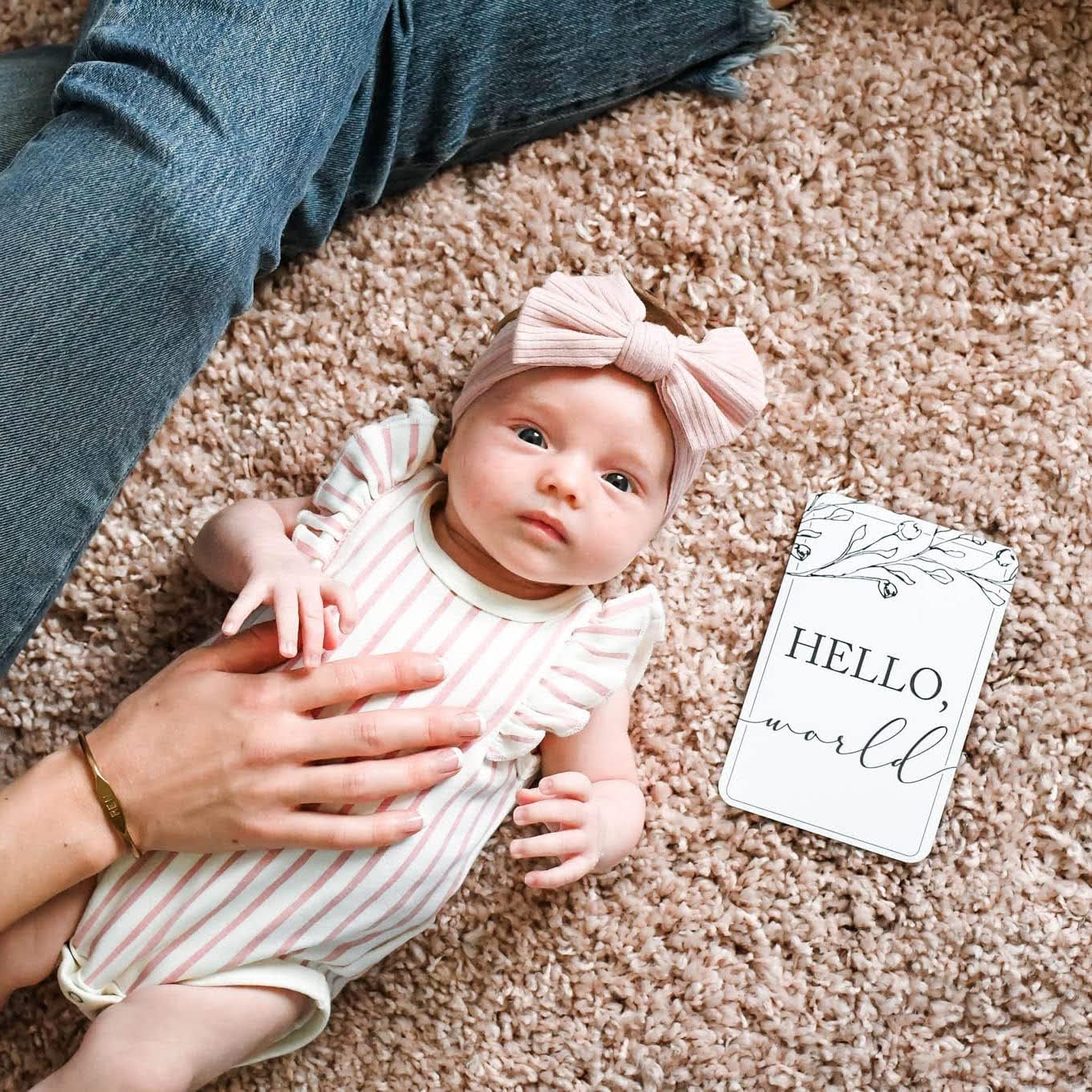Pregnancy Milestone Cards (19+11) — First Trimester Essentials Announcement Sign - Birth Announcement Cards for New Moms