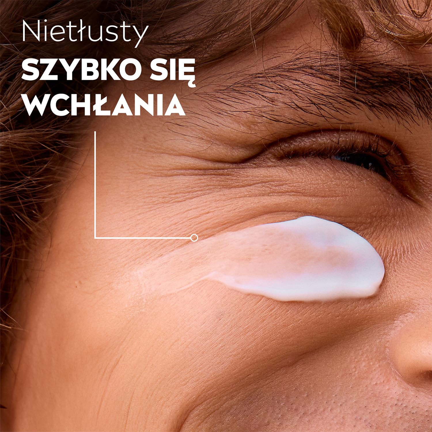 NIVEA MEN Sensitive Męski Krem nawilżający do twarzy, łagodzący i z SPF 15, Wyciąg z rumianku i Witamina E 75 ml