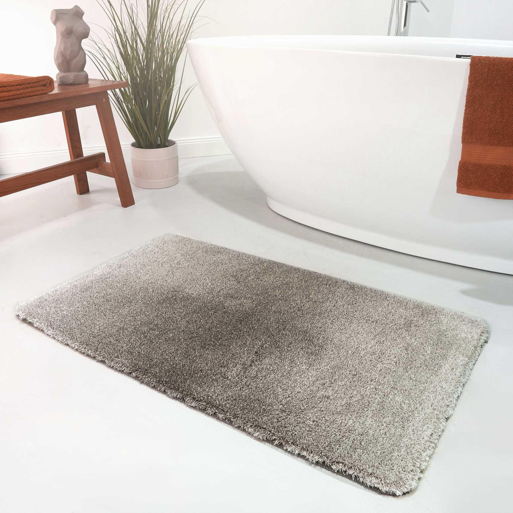wecon home Nowoczesny puszysty dywanik łazienkowy z antypoślizgowym spodem - Luuk (60 x 100 cm, taupe)