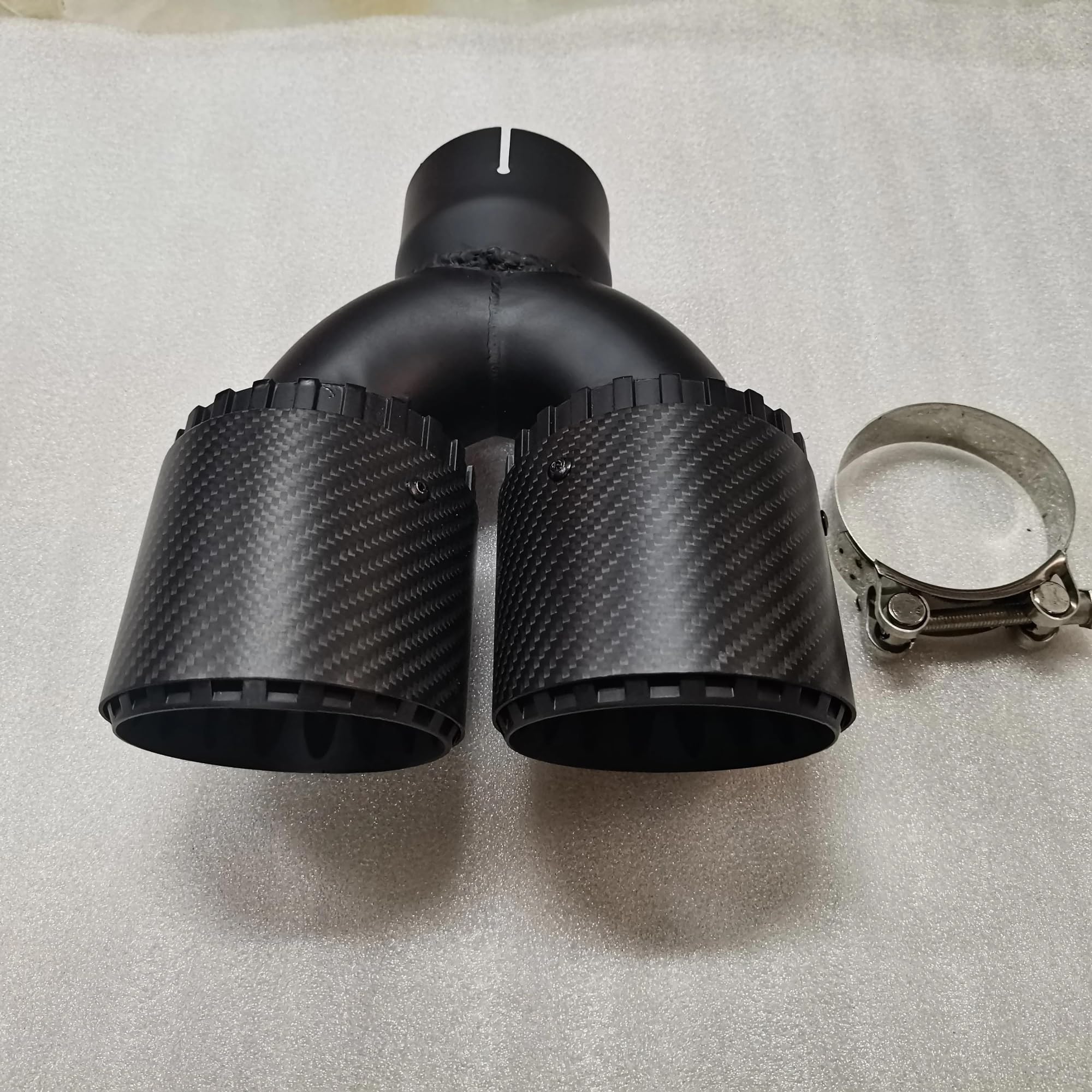 Tubo de escape de acero inoxidable negro y fibra de carbono con acabado premium para coche 7