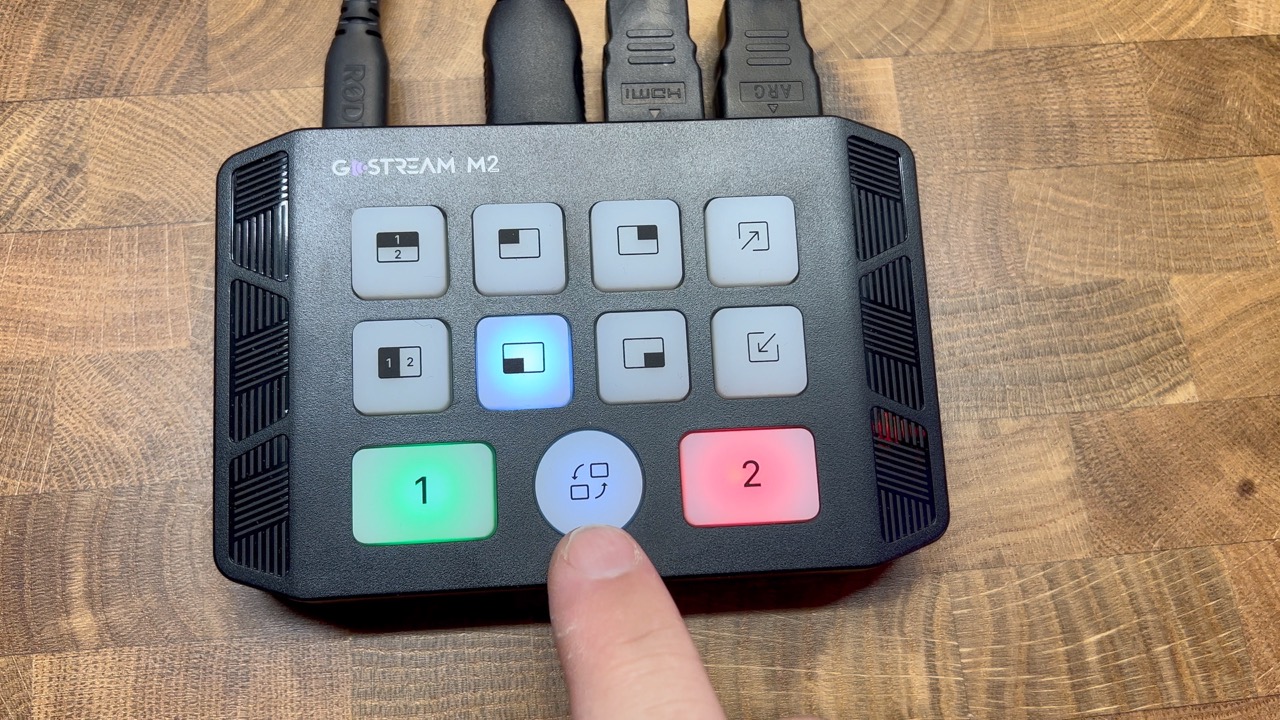 Gostream Top Watch GoSTream M2 buttons on Amazon Live