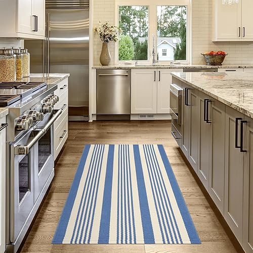 Miniatura 6 de OJIA Alfombra de exterior azul y blanca de 3 x 5 pies, tejida a mano, lavable de algodón, a rayas, para interiores y exteriores, alfombra de piso