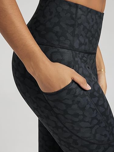 Miniatura 110 de ODODOS - Leggings tipo capri de mujer, no se traslucen y modelan el abdomen, con cintura alta y bolsillos; para hacer yoga, atletismo, ejercicio