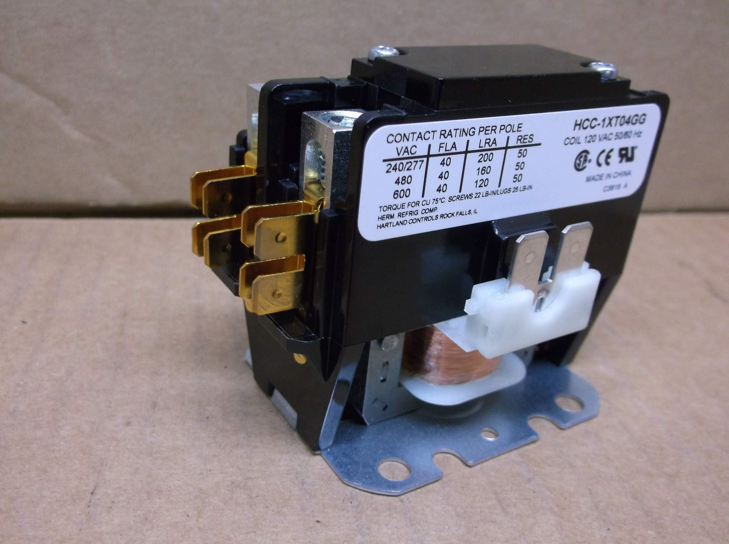 HCC-1XT04GG 1 Pole 40 AMP Contactor with Shunt, Coil:120VAC, Hertz:50/60