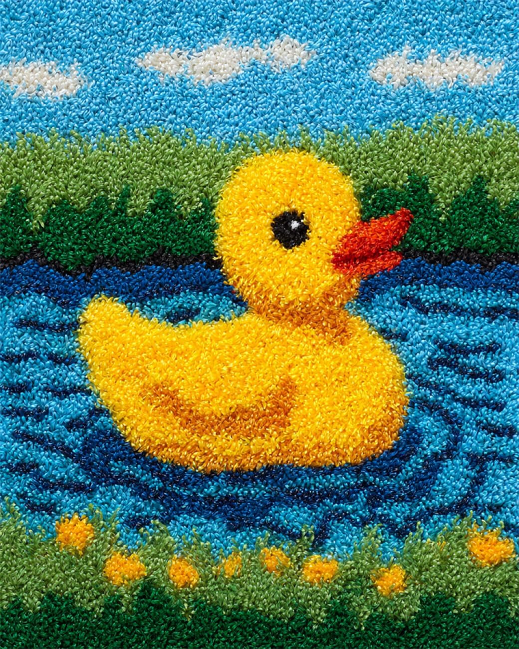 AxiangziK Animal DIY Rug Making Kit Ducks in The Water Latch Hook Rug Kits for Beginners DIY Needlework Crocheting Tapestry Kit Home Decor 39x55in