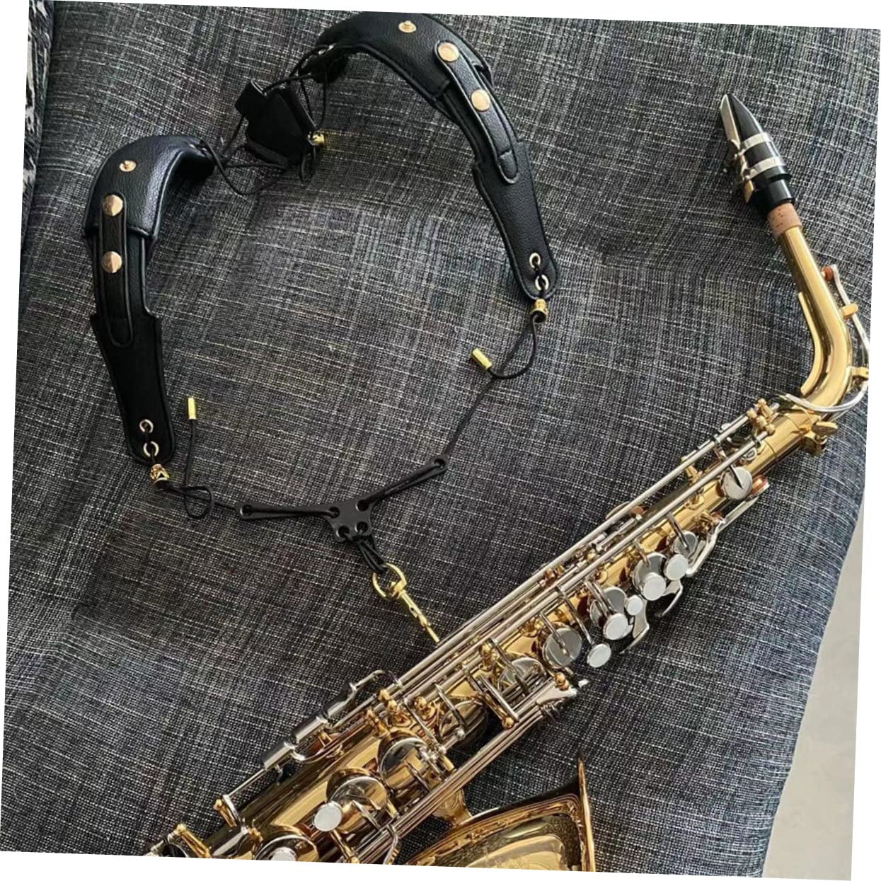 Abaodam 1pezzi Tracolla per Sassofono Cintura Portatile per Sassofono Accessorio per Materiale di Traspirante Assorbe Sudore Ammortizzazione Facil Trasportare Usare