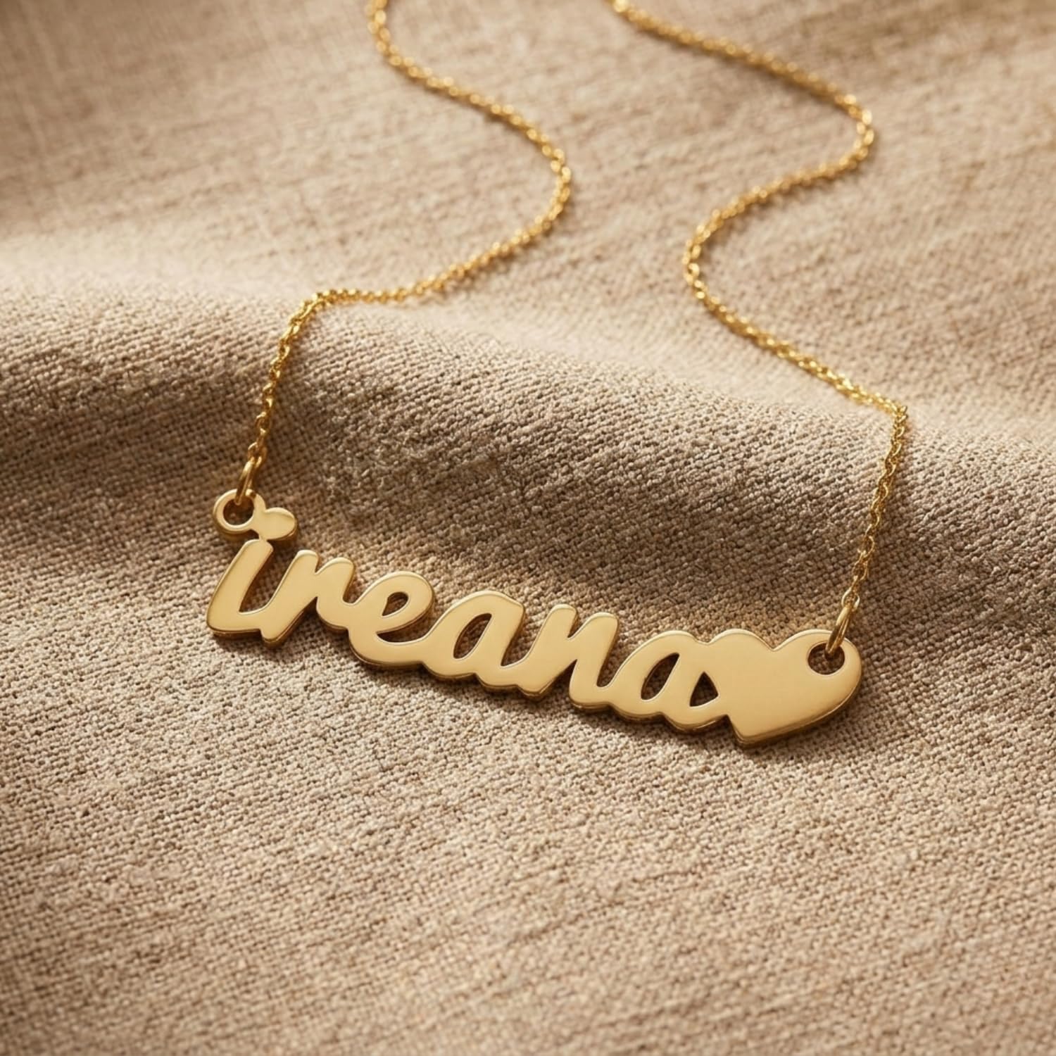 Collar con Nombre Personalizado en Plata de Ley 925 | Joya Artesanal Hecha en España | Regalo para Mamá, Abuelas y Amigas (Love Oro)