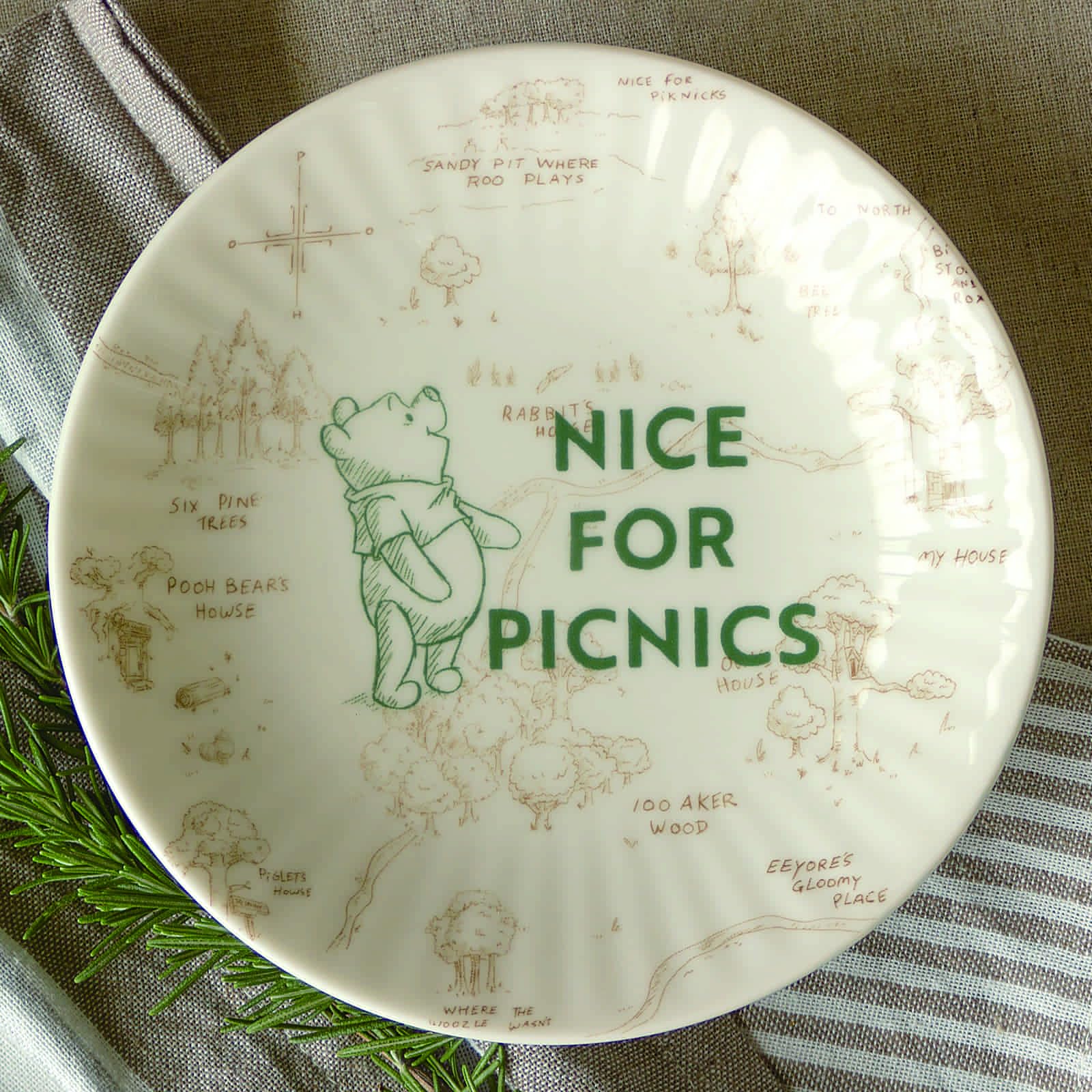 Amazon｜ディズニー 「 くまのプーさん 」 皿 プレート 約17cm 食洗機