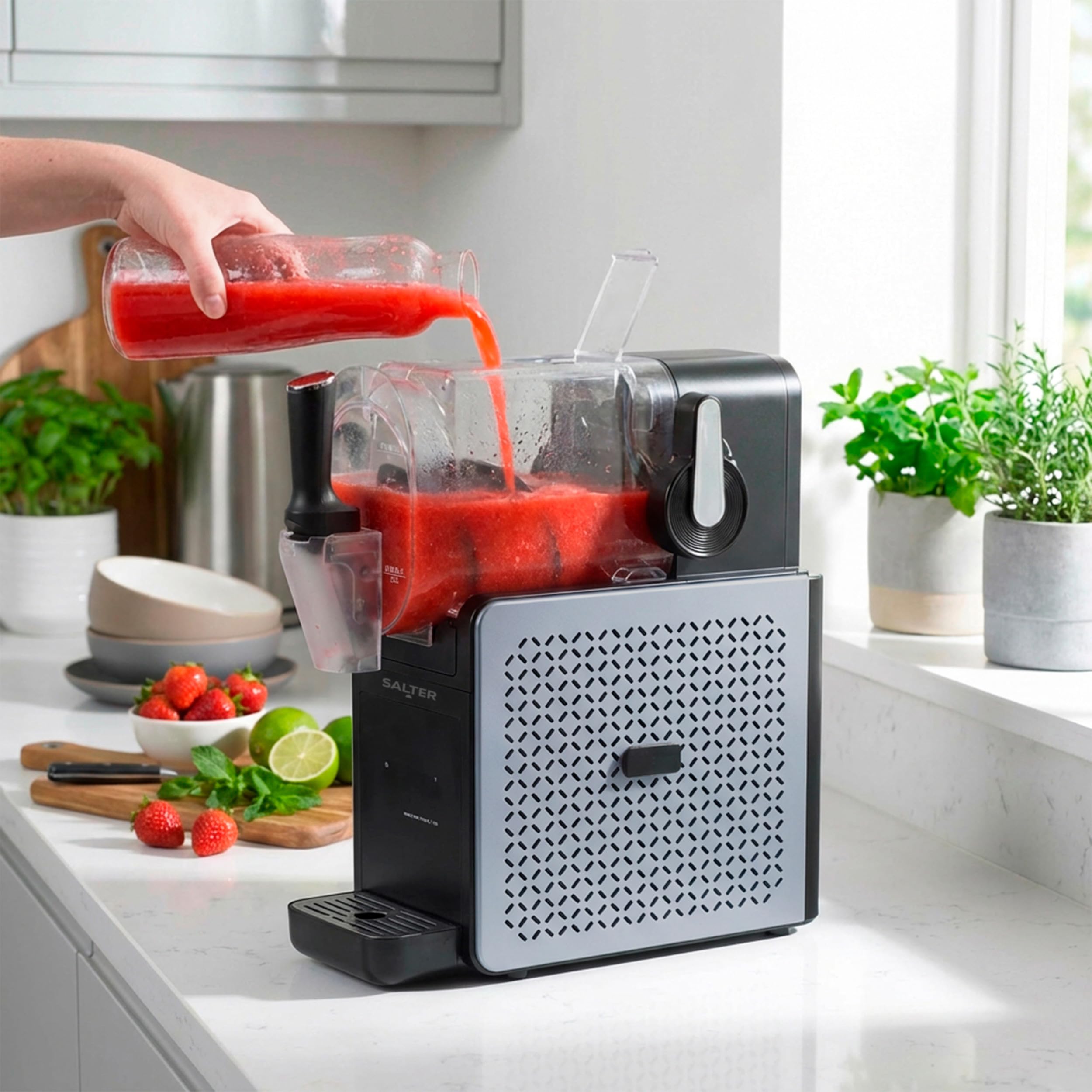 Salter Macchina per granite – Macchina per bevande ghiacciate, cocktail, frappè, milkshake, senza ghiaccio, 5 programmi preimpostati, capacità 2,5 L, mantiene il freddo per 12 ore, 200 W
