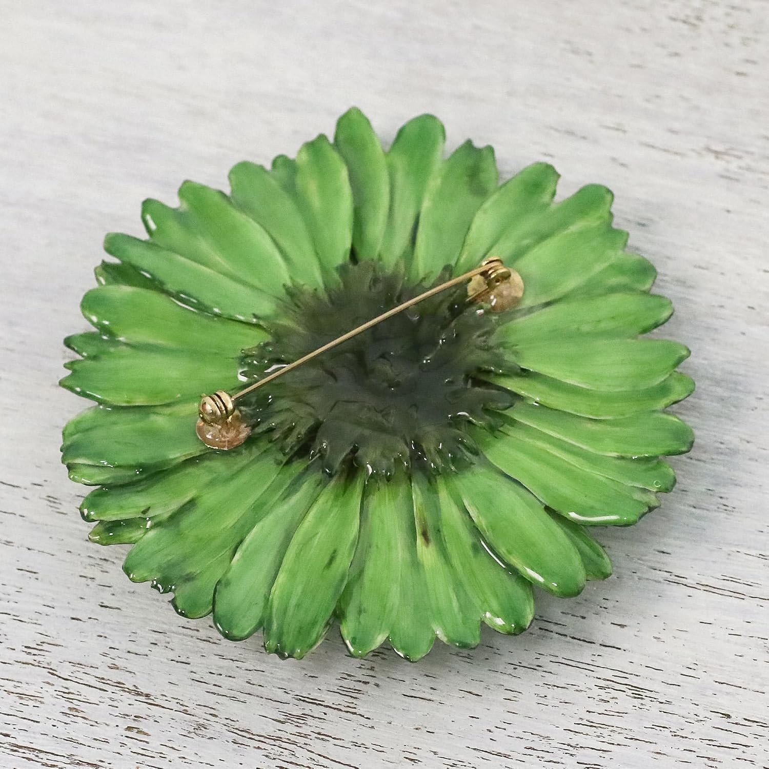 NOVICA Artisan Handmade Natural Gerbera Brooch Pin Flower Moss Green from Thailand Or Leaf Gold Accent Floral [3.6 in L x 3.7 in W x 0.6 in D] ' Splendid Petals in Moss Green'