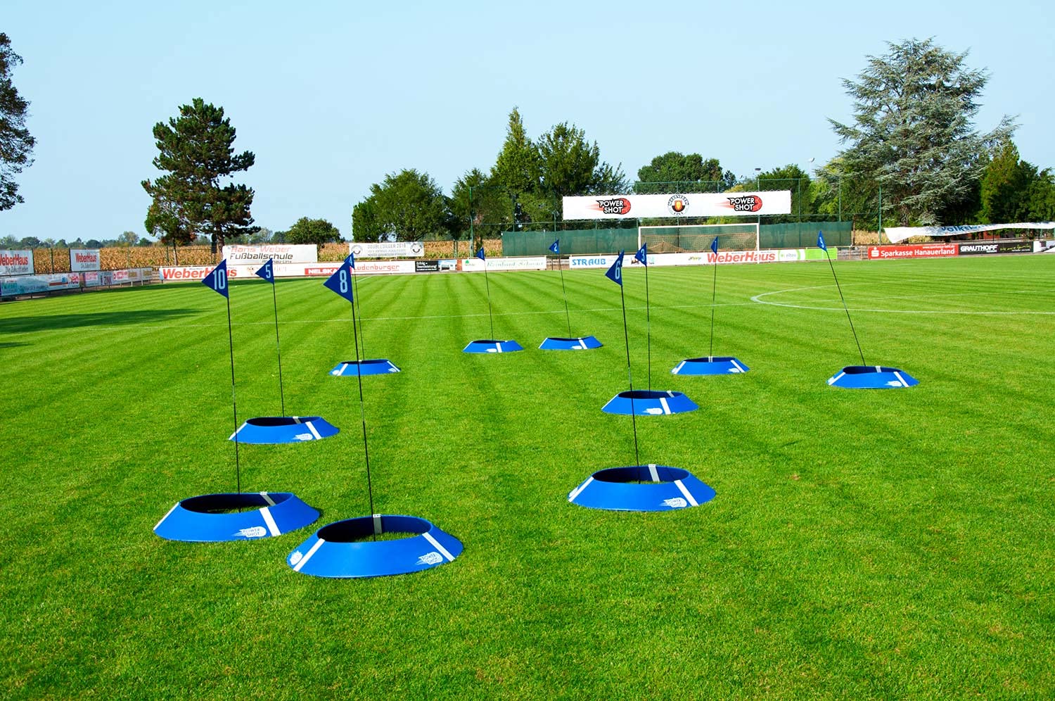 POWERSHOT Set di 10 BERSAGLI dell'INNOVATIVO Sport del Foot Golf!! con Asta A Bandiera E Borsa per Il Trasporto Incluse
