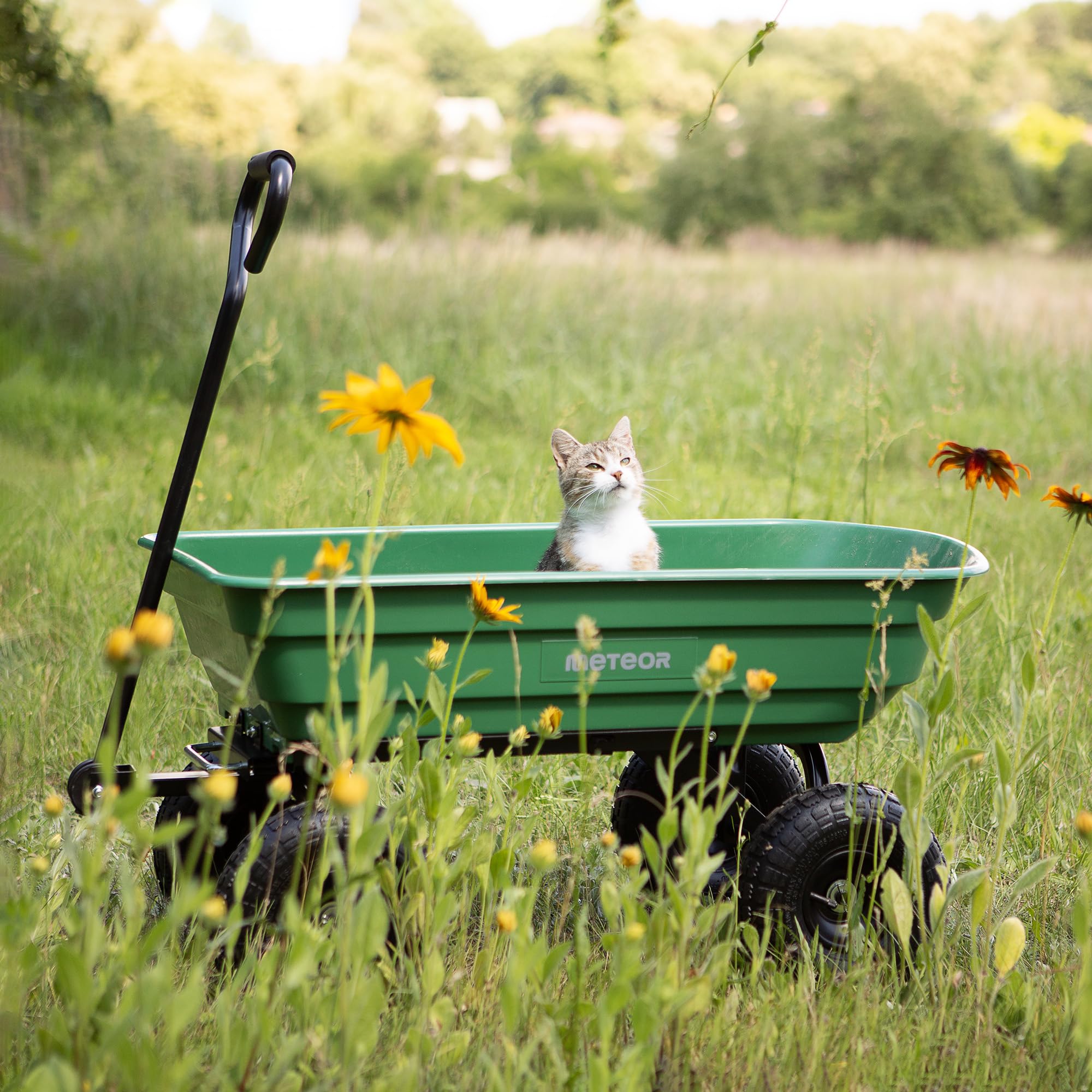 Meteor Gartenwagen 3 in 1 mit Kippfunktion 90 l bis 250 kg belastbar mit Luftreifen und Lenkachse für Erde Laub Holz und Dünger