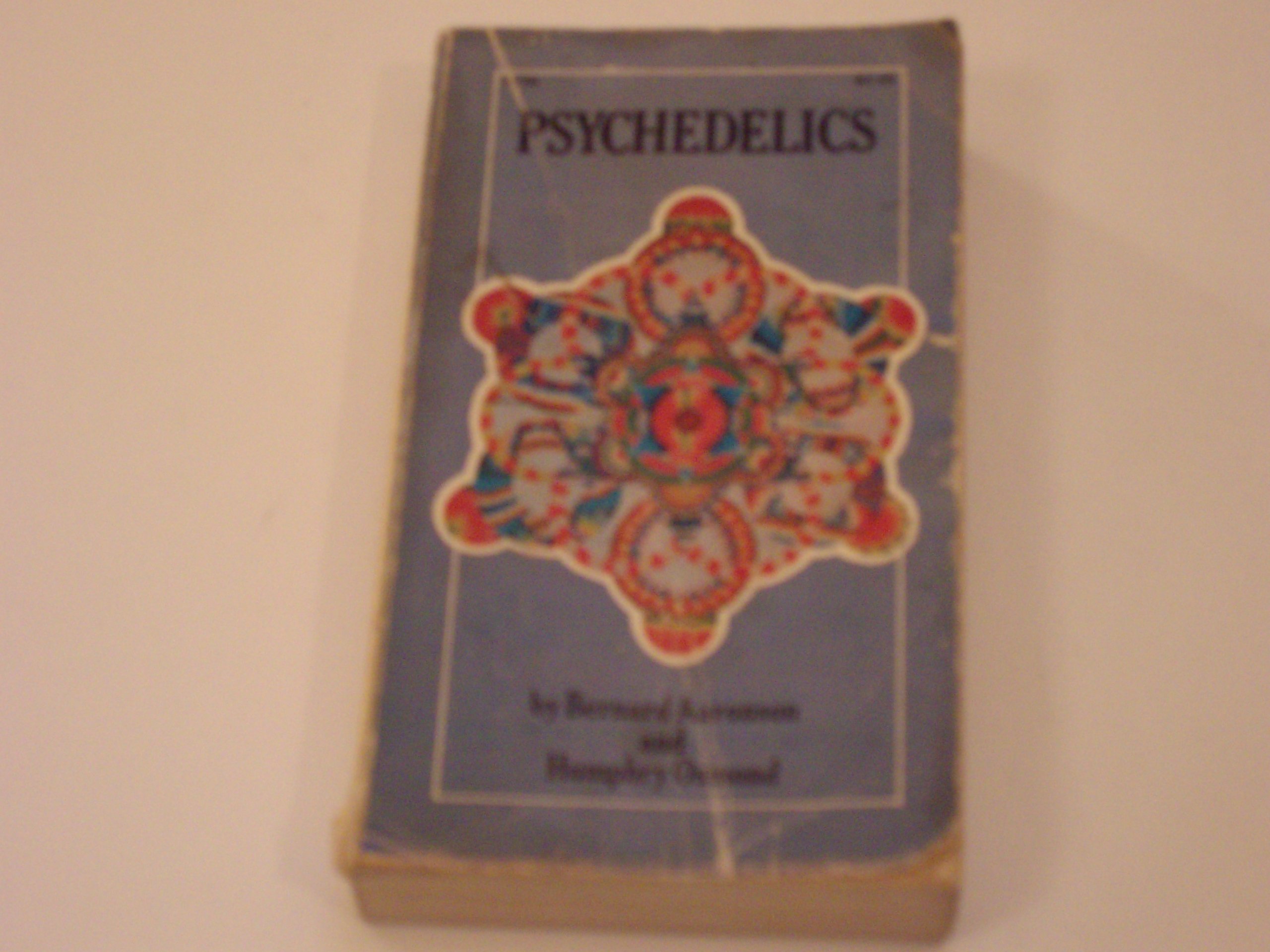 Buy Psychedelics: The Uses and Implications of Hallucinogenic Drugs — BookShops.in