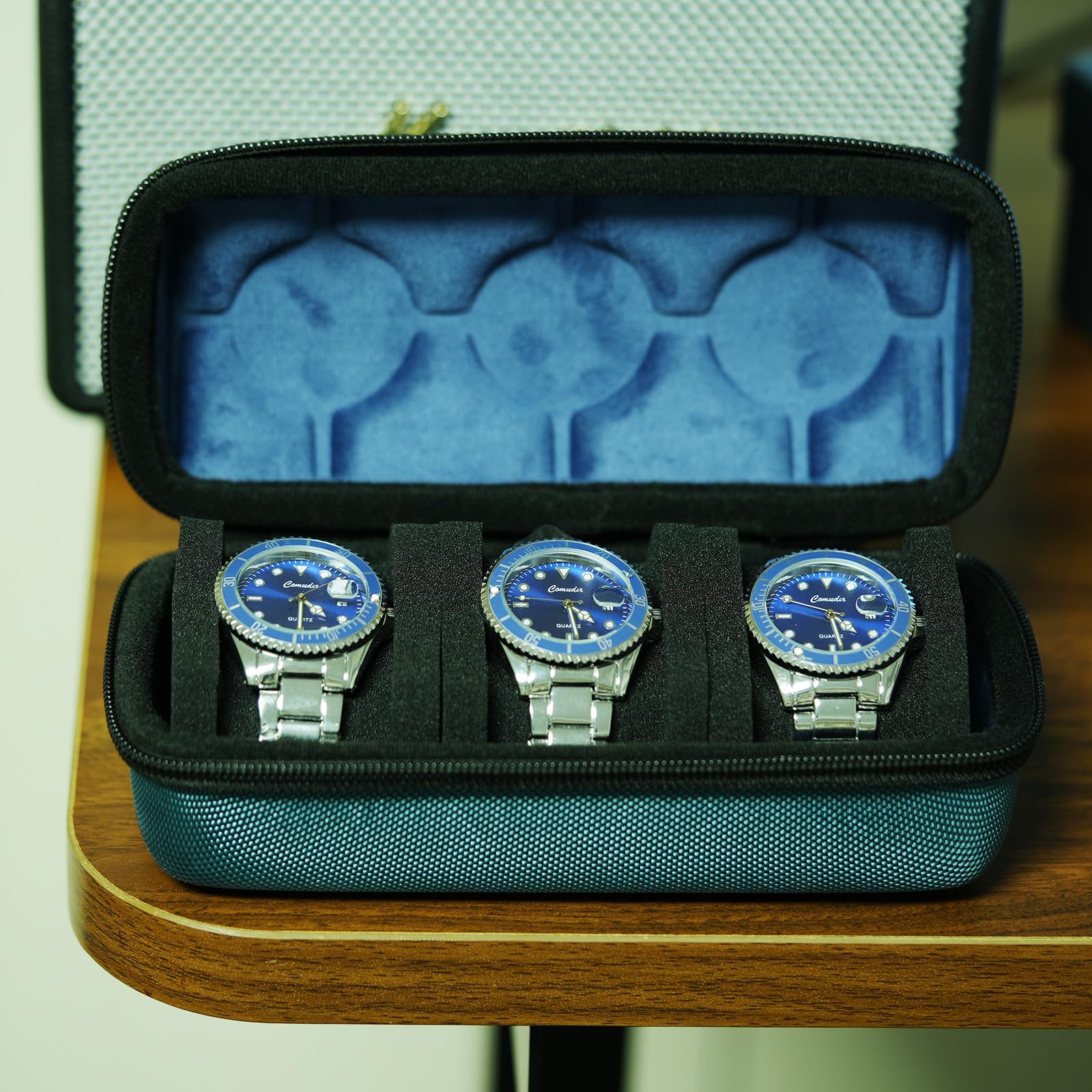 Custodia per orologi da viaggio per orologi, custodia rigida e sicura con morbido cuscino protettivo, si adatta alla maggior parte degli orologi fino a 60 mm