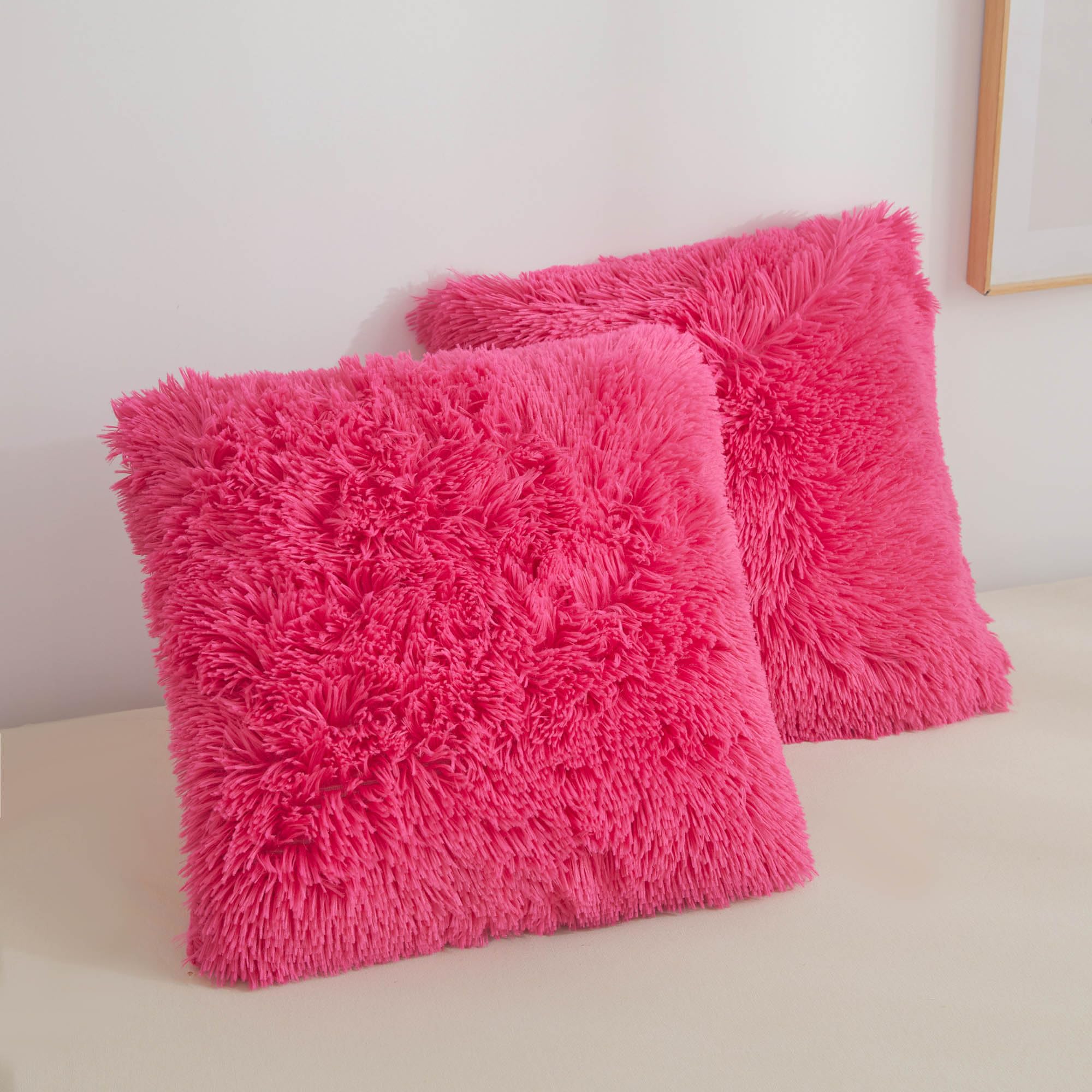 XeGe Faux Fur Throw Pillow Covers, Luxury Fluffy Plush Hot Pink Pillow Shams, Shaggy Furry Decorative Pillow Fuzzy Cushion Cover for Sofa Bed Couch,