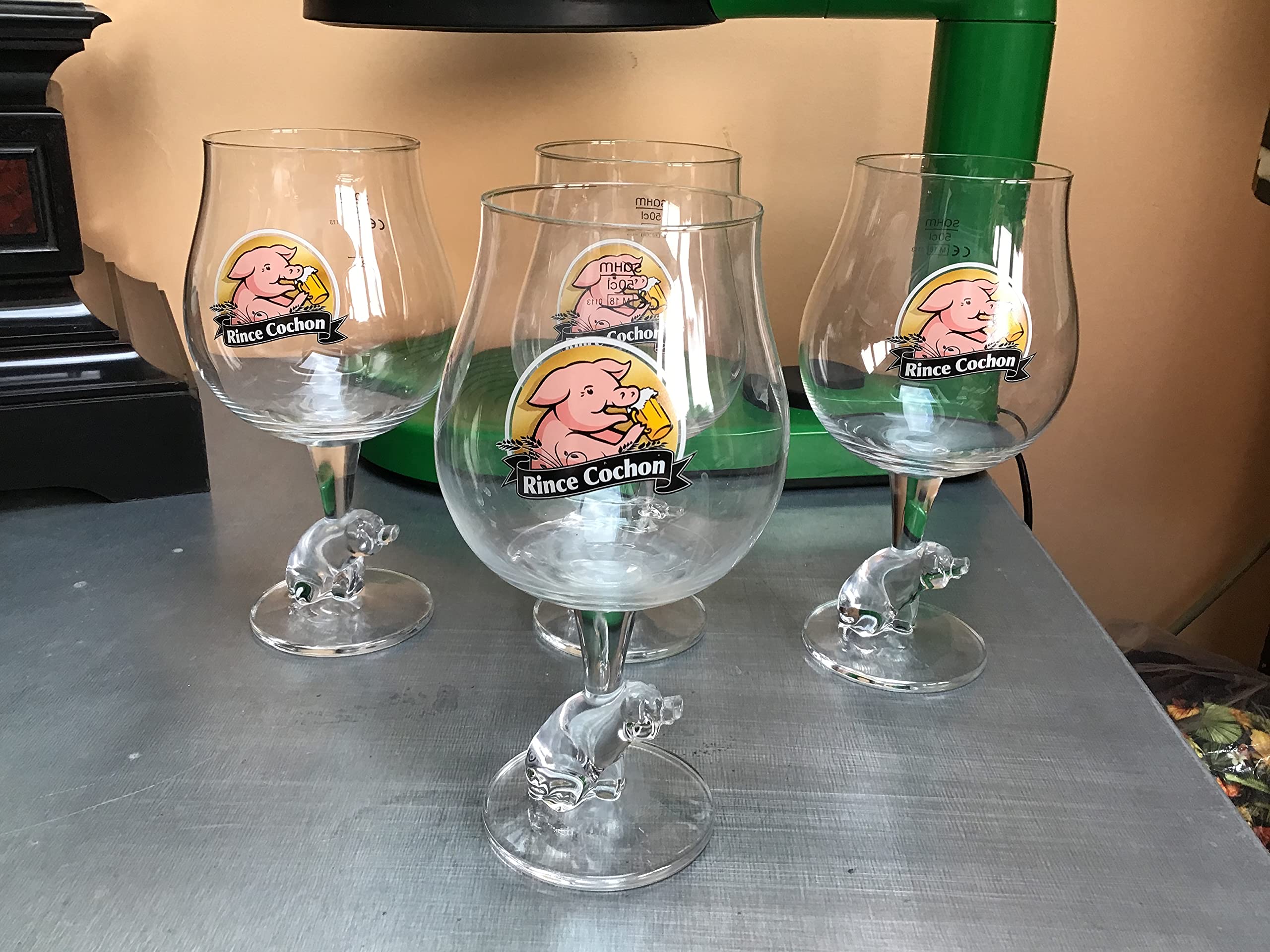 Lot de 4 Verre a Biere pour 25cl et 50 cl Neuf
