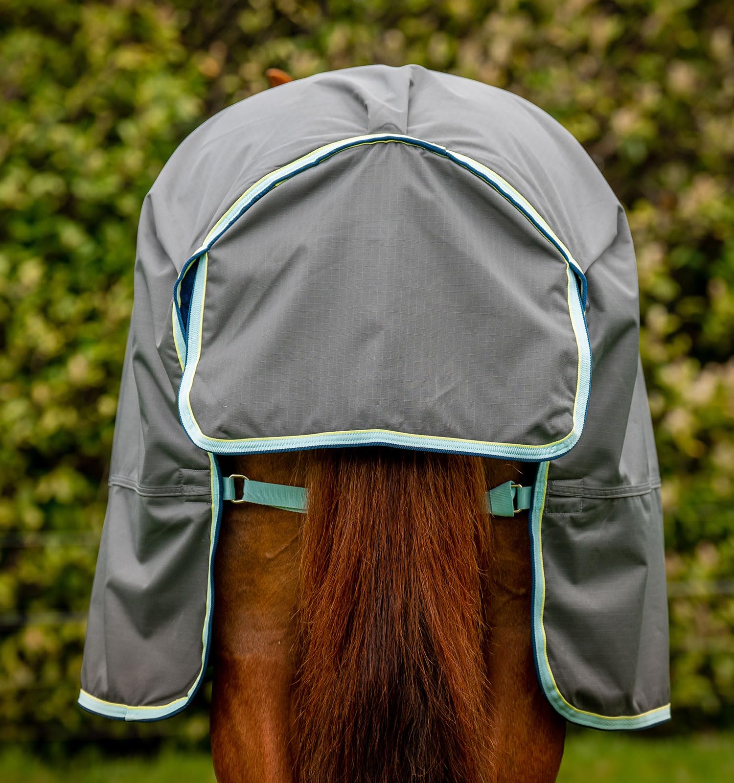 Horseware® Amigo® Hero Ripstop - Manta para caballo (50 g, ligera)