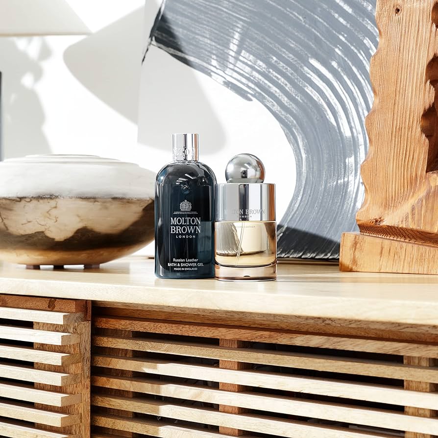 Molton Brown Russian Leather Eau de Toilette, 100 ml