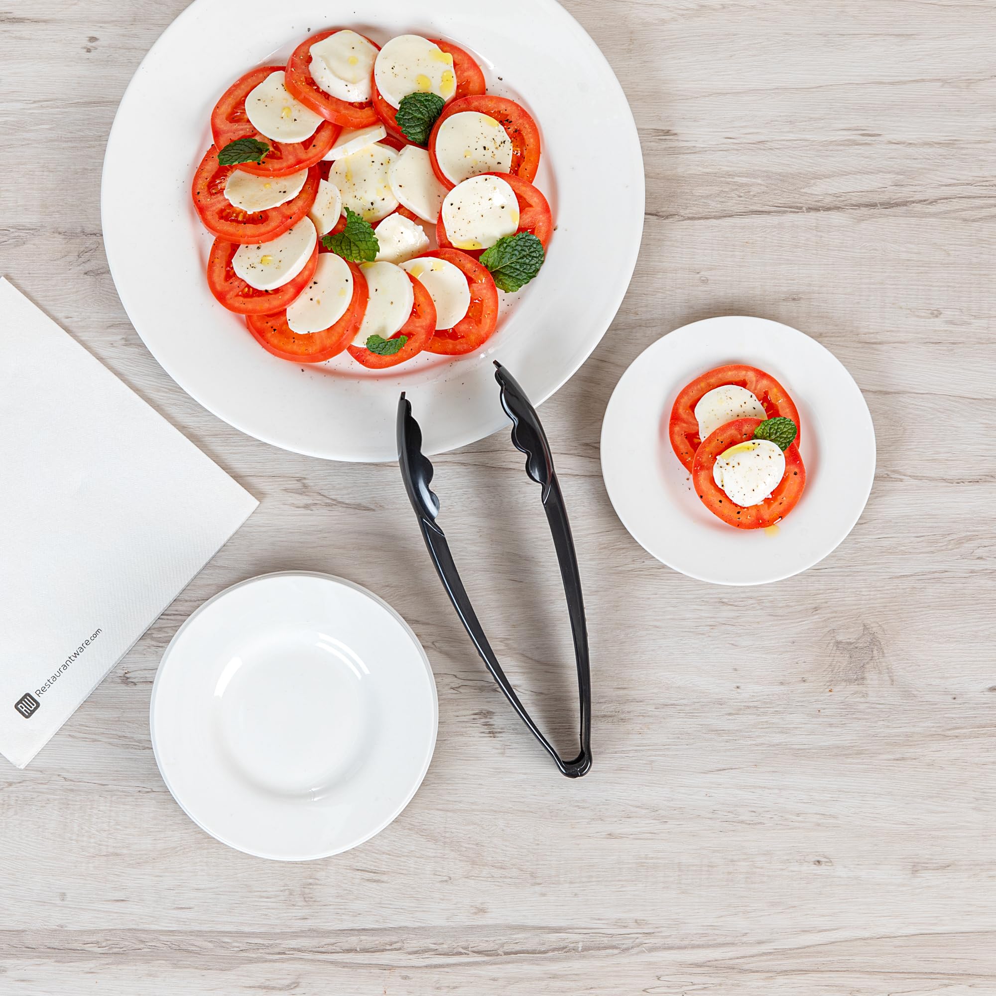 Restaurantware Pinzas negras para servir, 10 unidades, 9 pulgadas, pinzas de plástico desechables resistentes con asas largas y bordes festoneados para eventos con catering, bodas o bufés y
