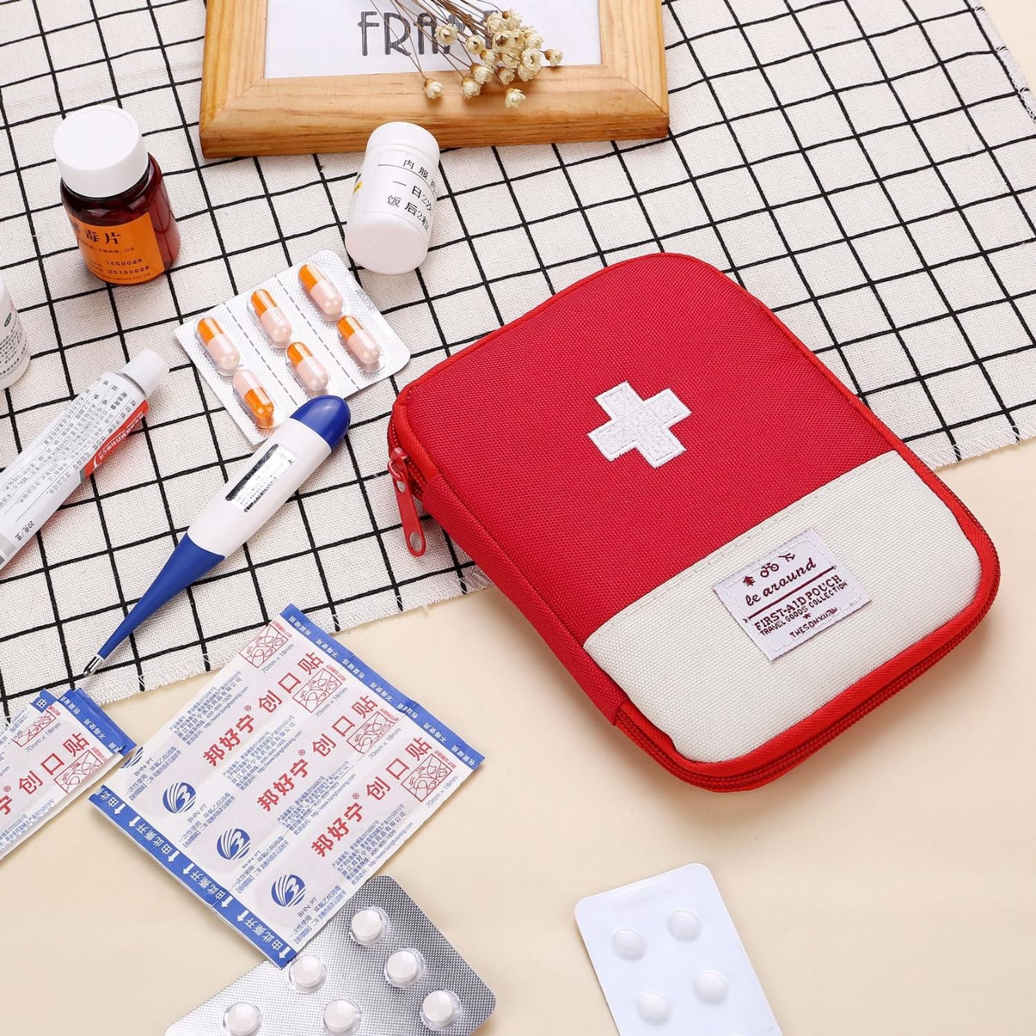 Botiquín de Primeros Auxilios,2 Piezas Kit de Primeros Auxilios,Bolsa para medicamentos Botiquin Viaje para Viajar Camping Casa Senderismo (Rojo)