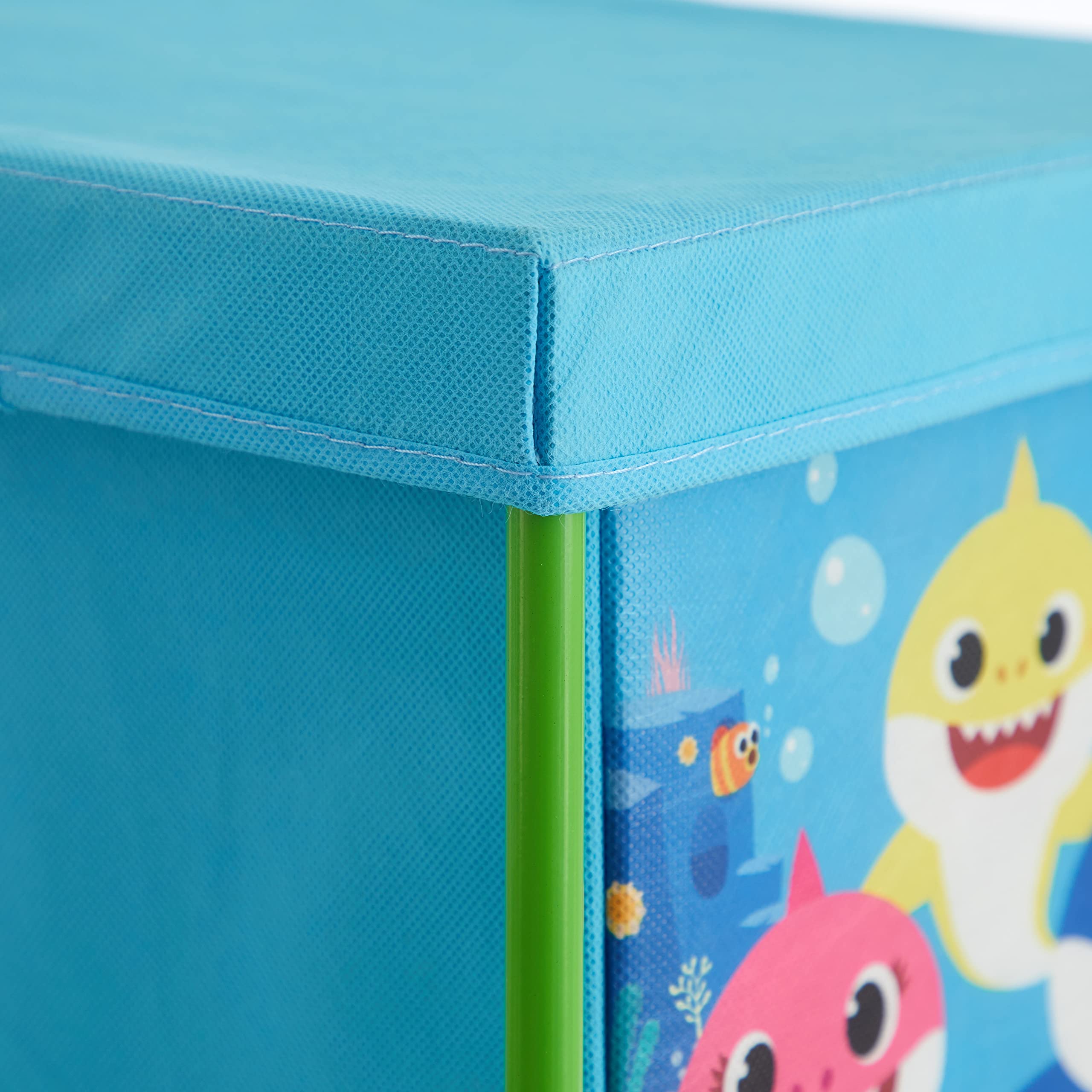 Amazon.com: Idea Nuova Nickelodeon Baby Shark 3 Tier Fabric