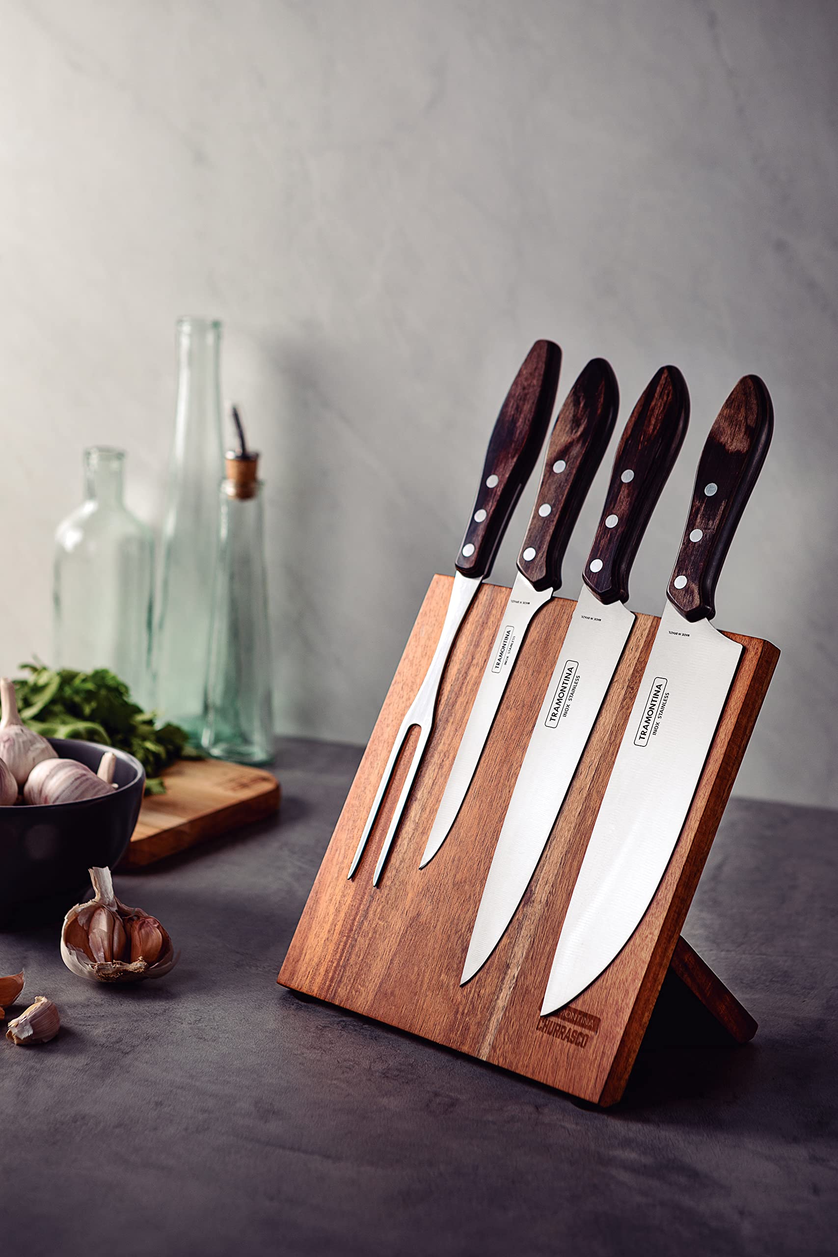 TRAMONTINA - Juego Churrasco, para Asado, en Acero Inoxidable y Mangos de Madera Polywood en Color Castaño, Cubiertos con Remaches de Aluminio, 5 Piezas, Incluye Cuchillos, Soporte y Tenedor