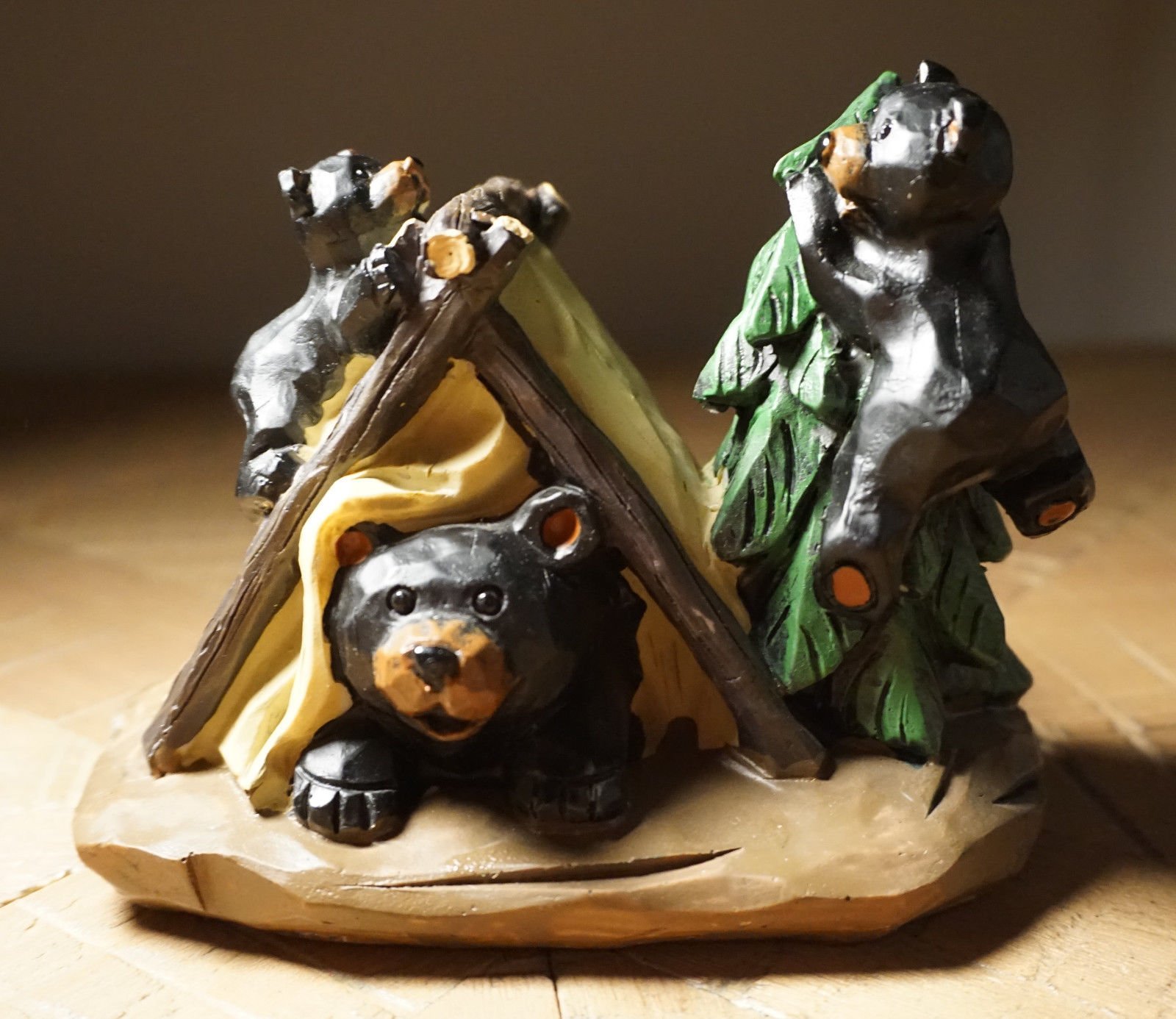 LipcoBlack Bear Papa & Cubs Camping in Tent Figurine