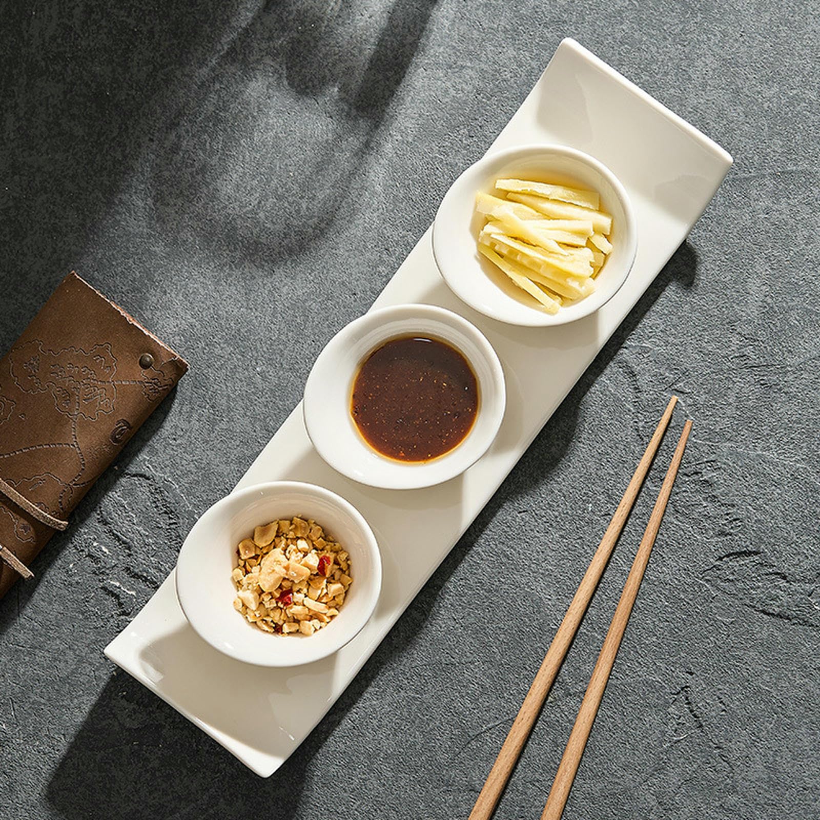 Plat à sauce en céramique émaillée pour la maison fraîche et pratique + 3 petits plats