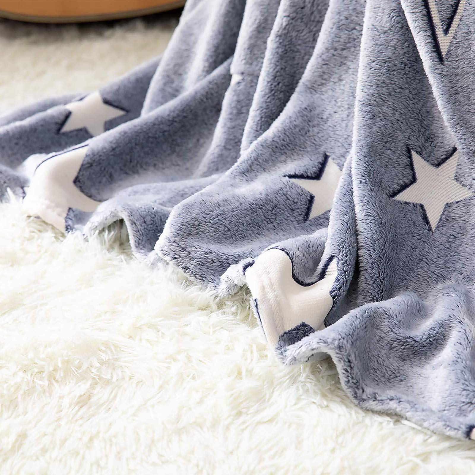 Coperta Con Maniche Glow, Soffice Plaid in Pile Che Si Illumina Al Buio